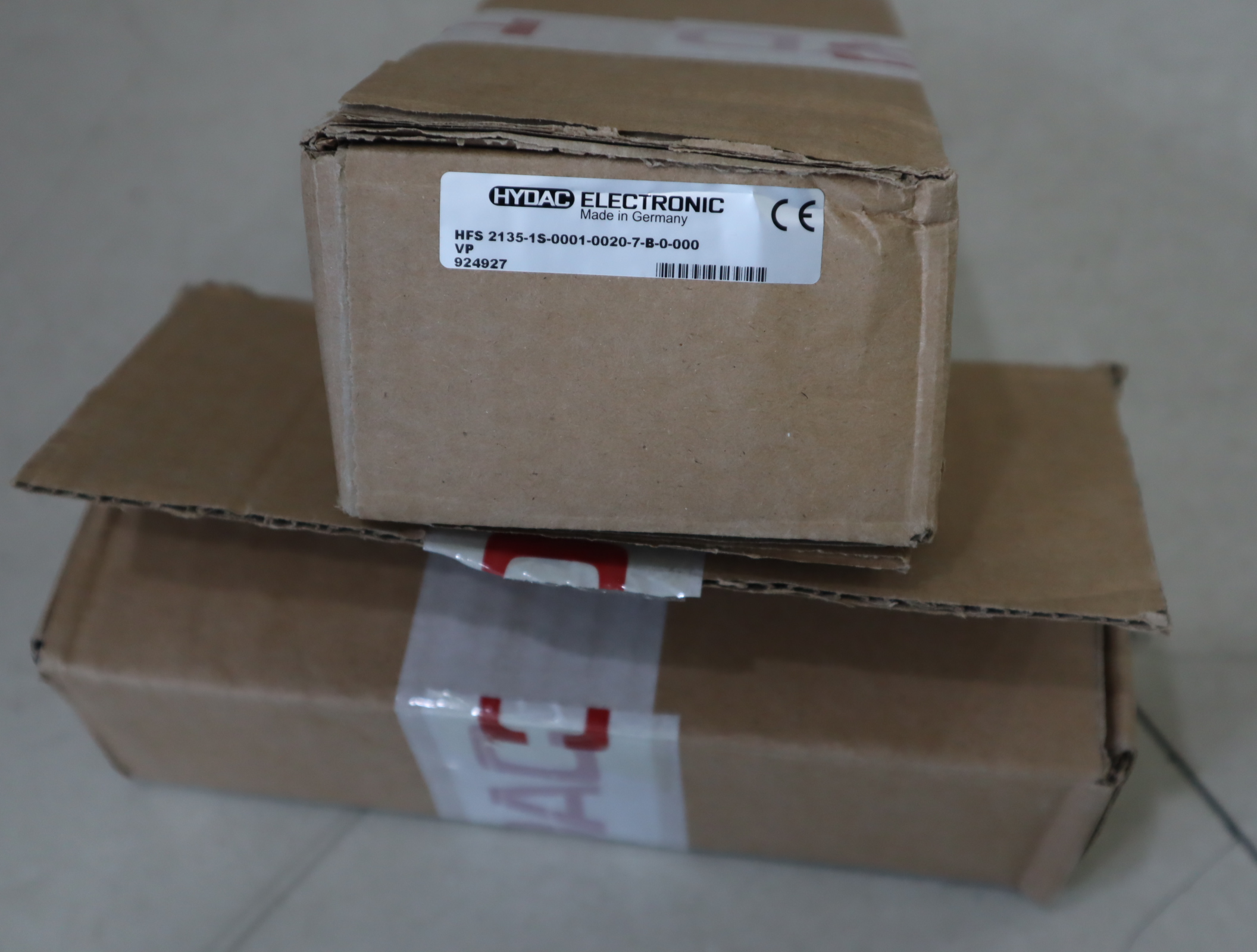 HFS2135-1S-0004-0040-7-B-0-000 VP 923046 德国贺德克HYDAC开关