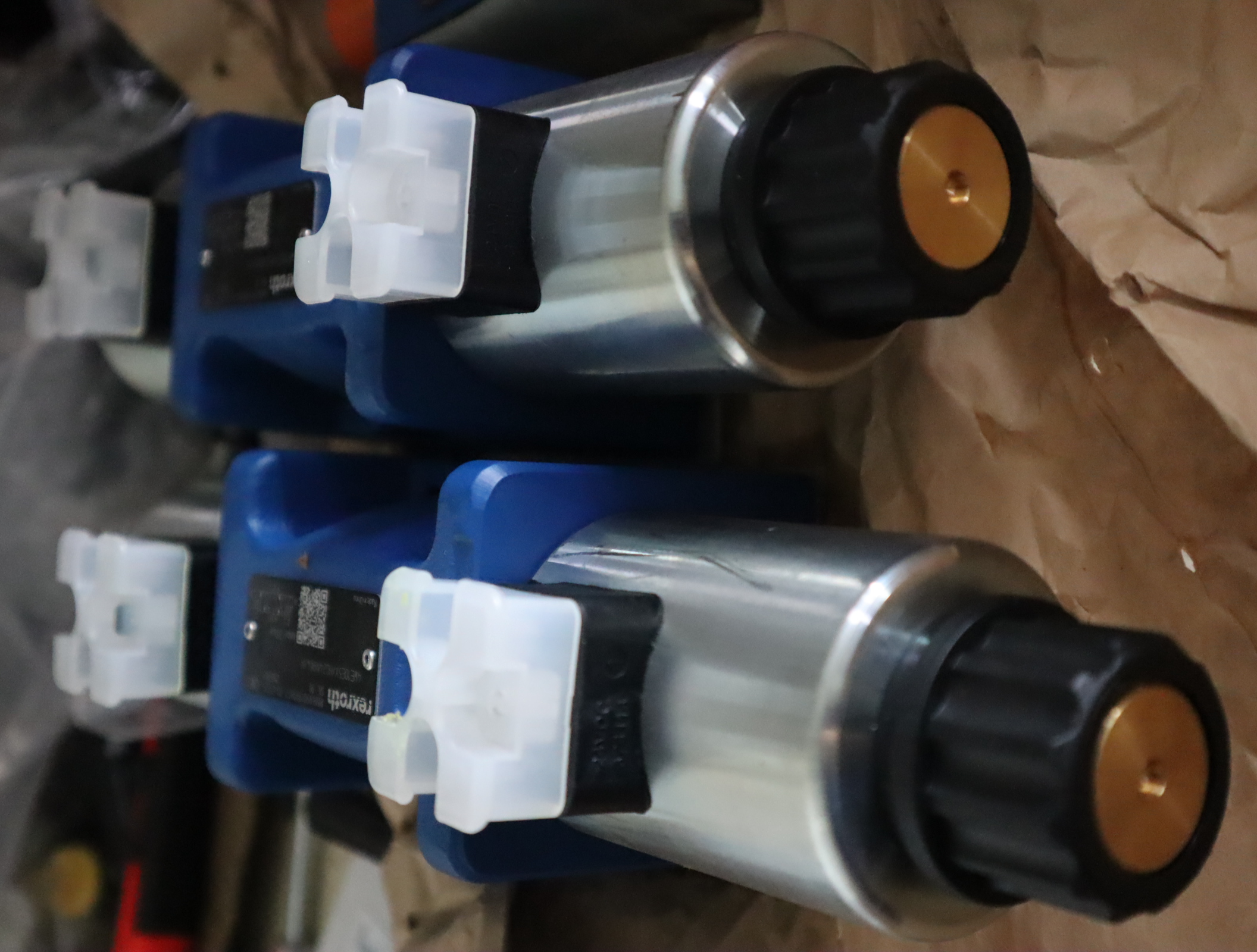 4WE10E5X/HG24N9K4/M R901390857 德国力士乐REXROTH电磁阀