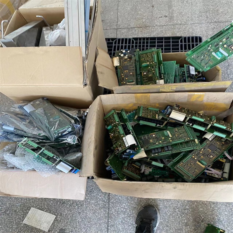 徐 汇 区 电子线路板回收 IC盘料 工厂电子设备仪器仪表收购 亿兴物资