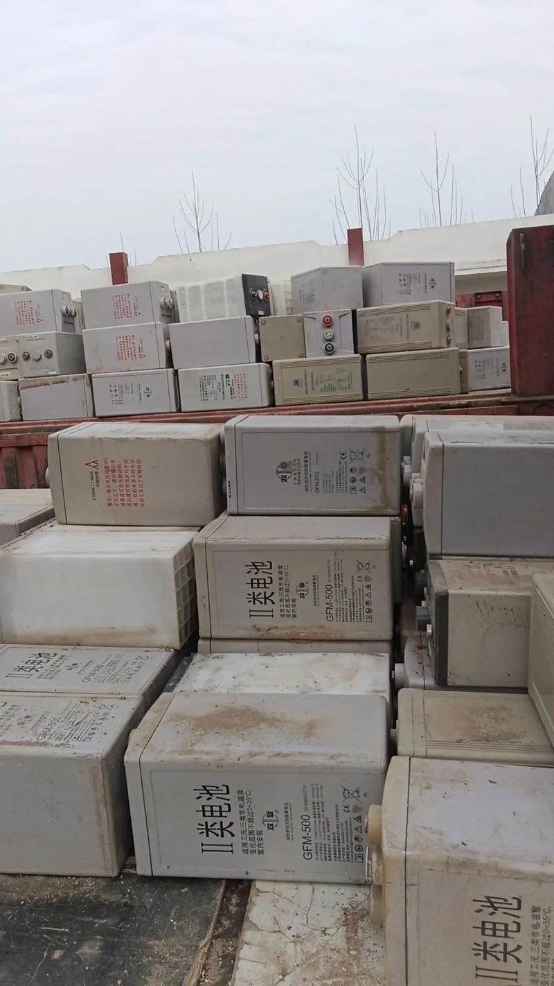 松 江 区 收购UPS电池电瓶 叉车电瓶回收 废旧机房设备网络机柜