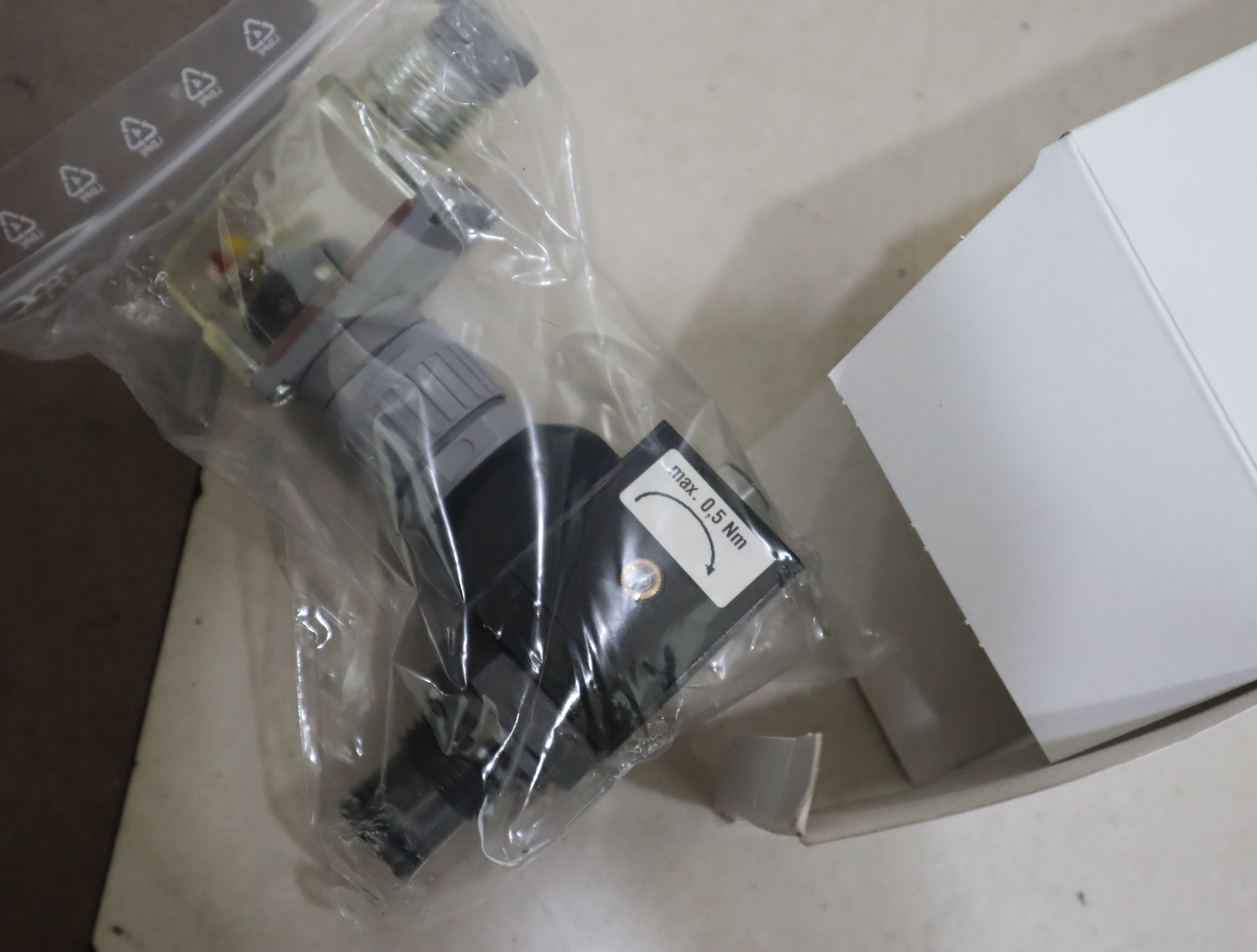 VD5LZ.1/-DB 317063 德国贺德克HYDAC压力开关 压力温度传感器