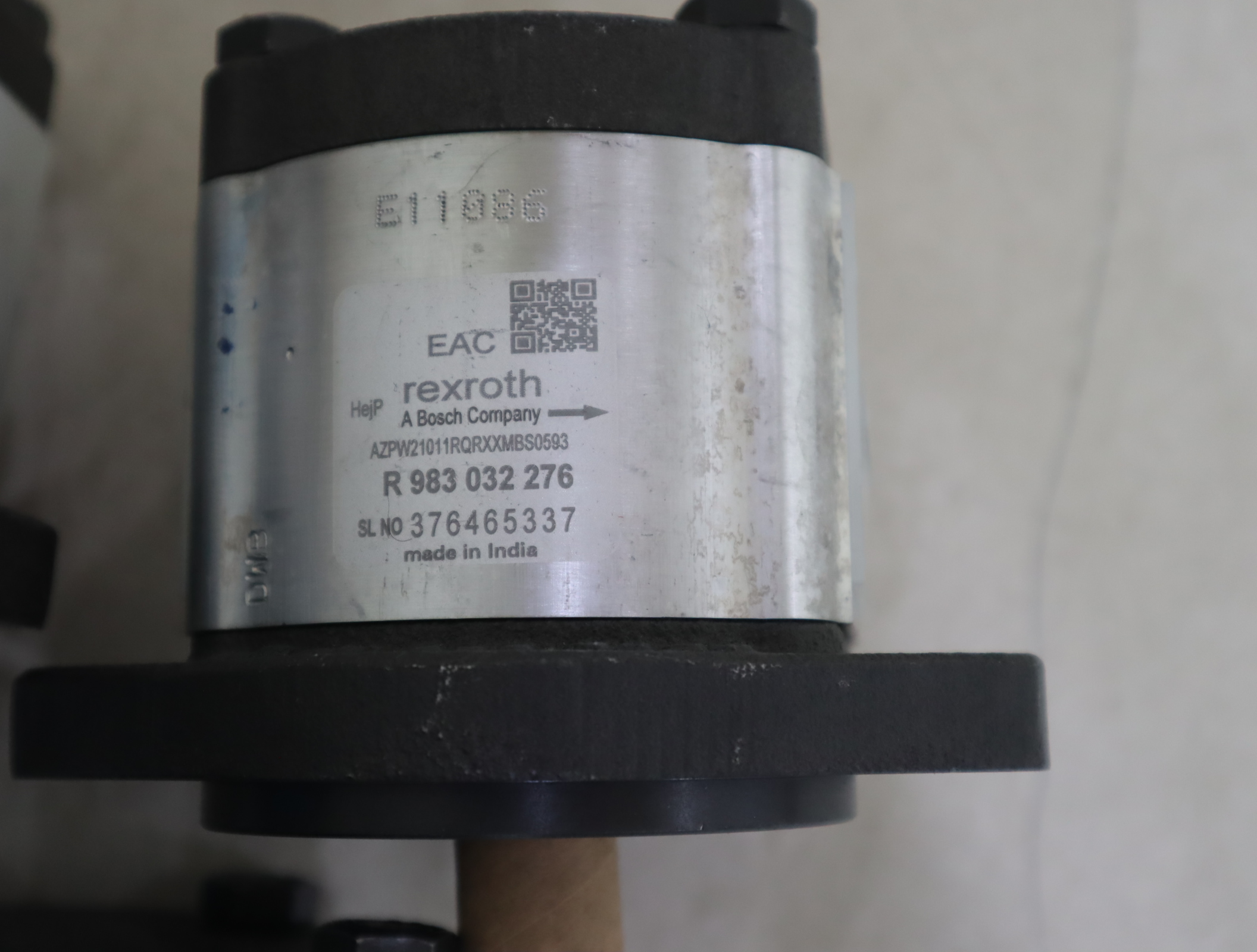 R983032276 AZPW-21-011RQRXXMB-S0593 力士乐REXROTH齿轮泵 