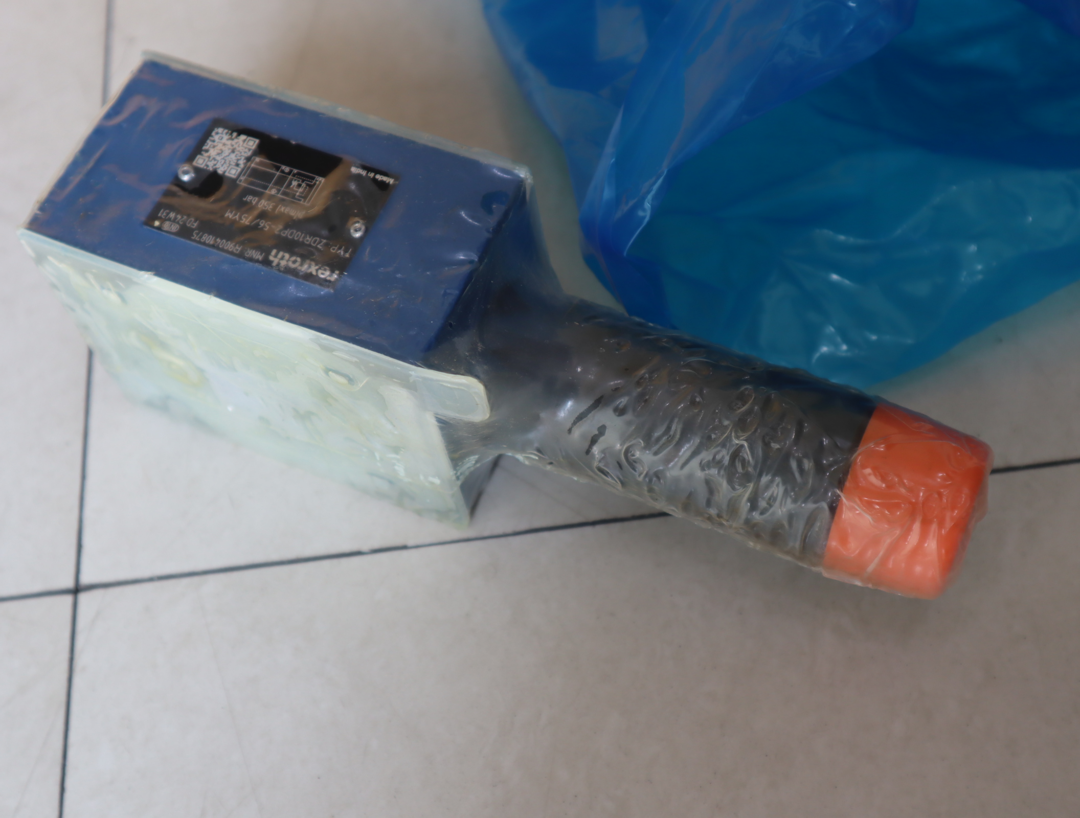 R900410875 ZDR10DP2-5X/75YM 德国力士乐REXROTH减压阀