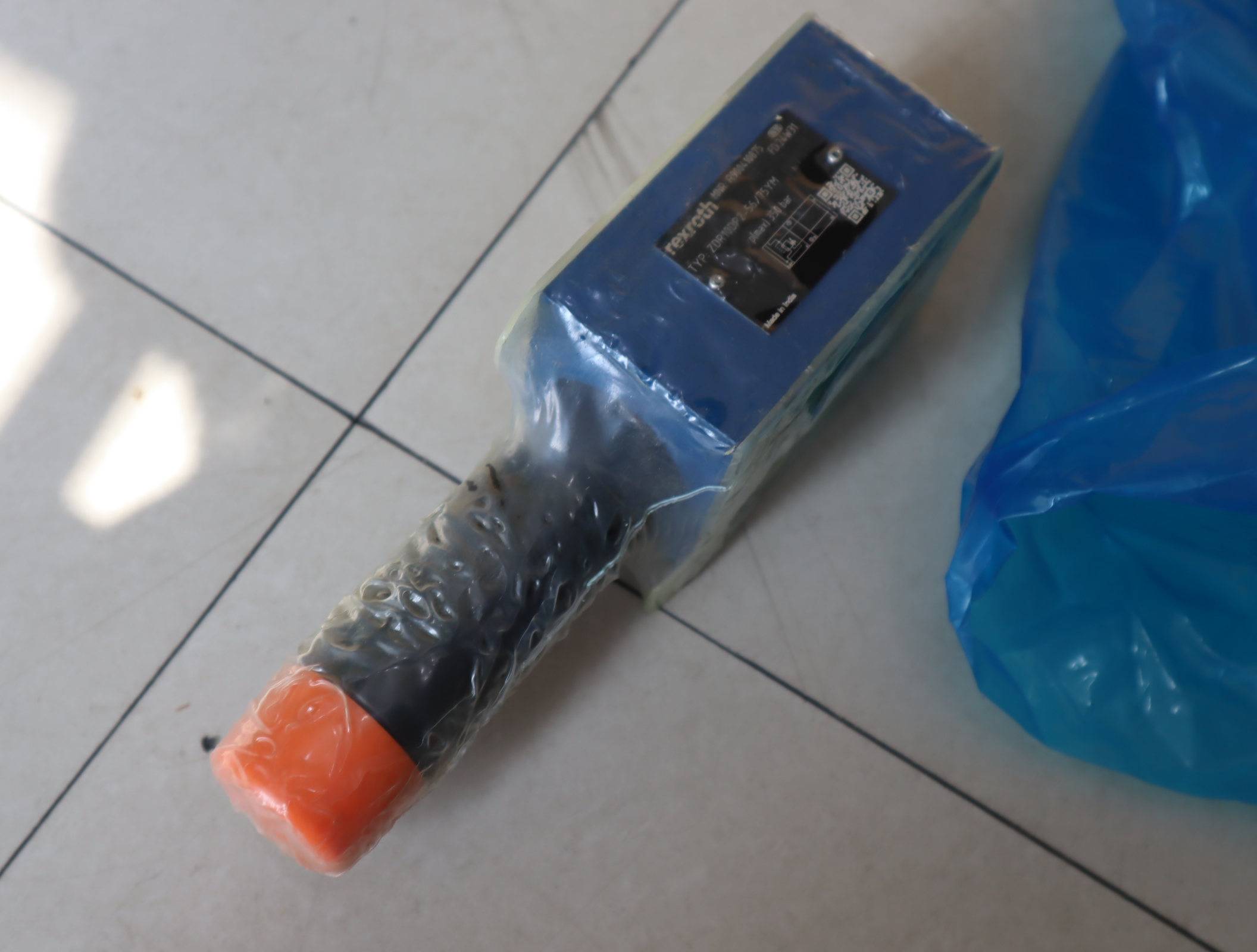 R900410875 ZDR10DP2-5X/75YM 德国力士乐REXROTH减压阀