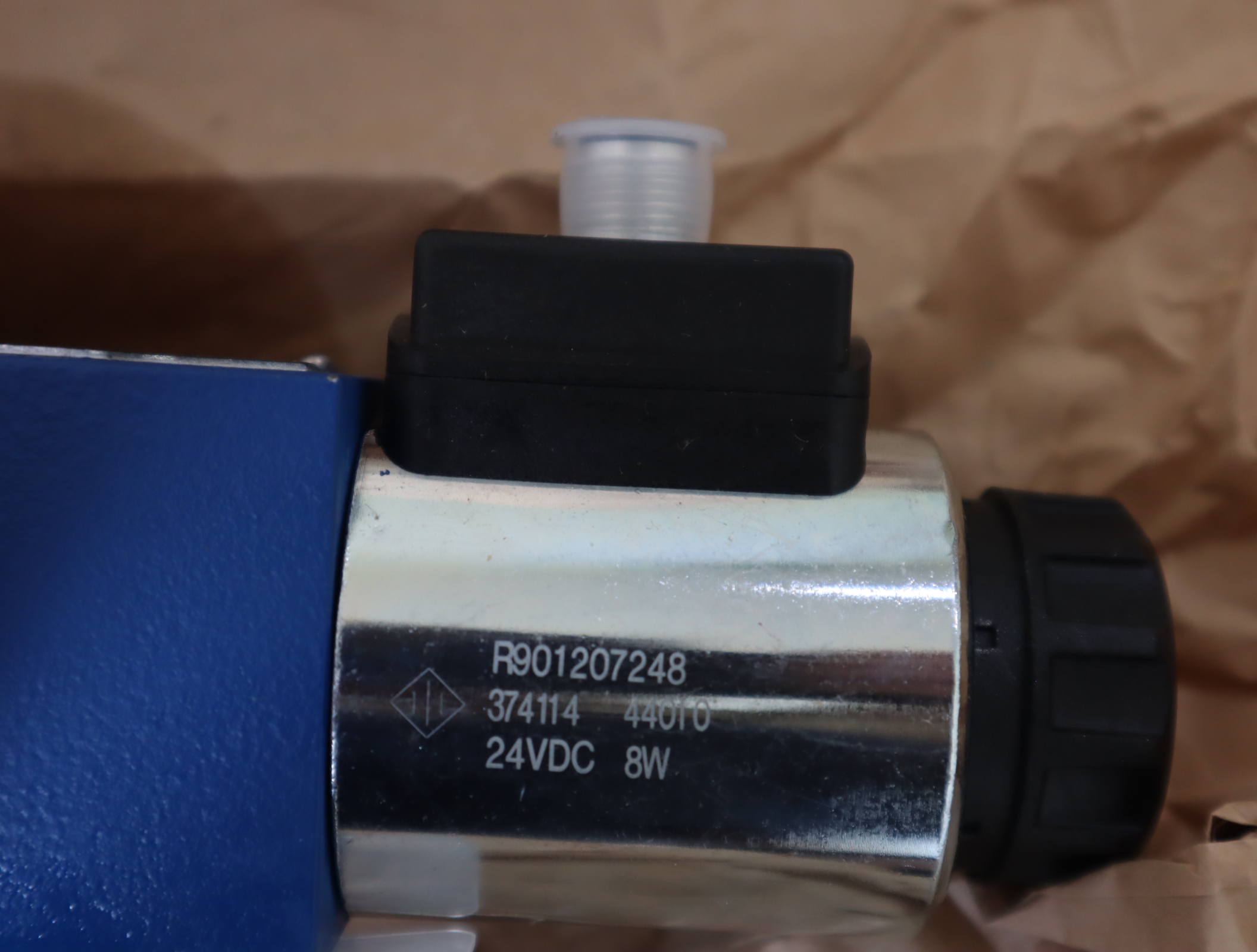 R901235367 4WE6Q62/EG24N9K72LSO407 德国力士乐REXROTH电磁阀