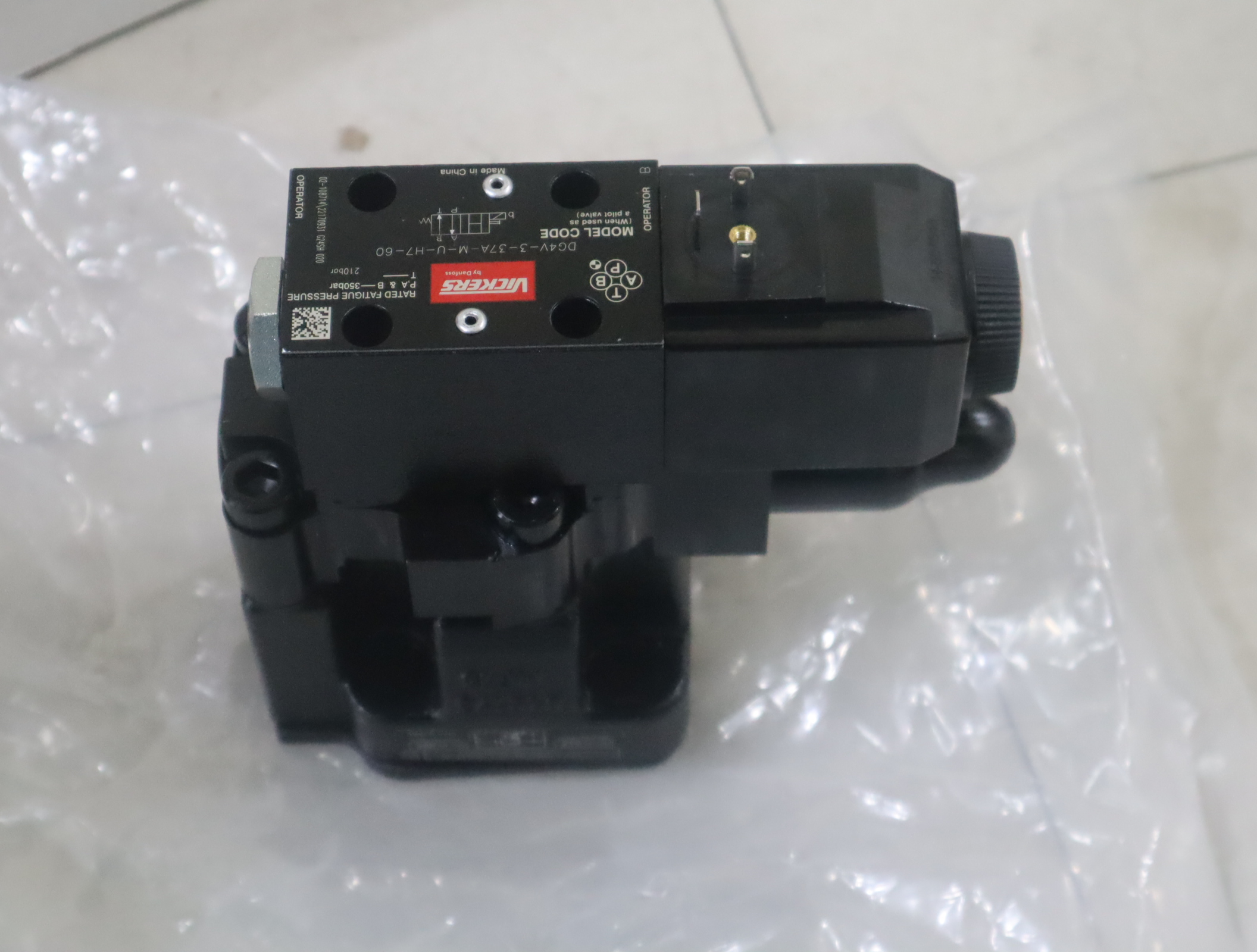 DG4V-3-37A-M-U-H7-60 美国威格士VICKERS电磁阀丹佛斯DANFOSS