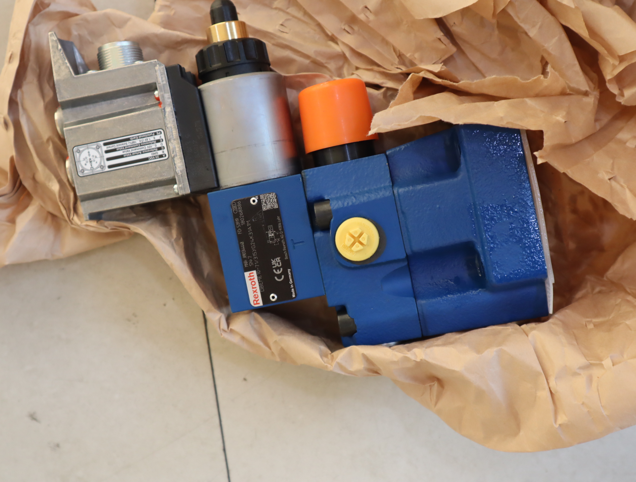 R901344448 DBEME10-71/315YG24K31A1M 力士乐REXROTH比例溢流阀