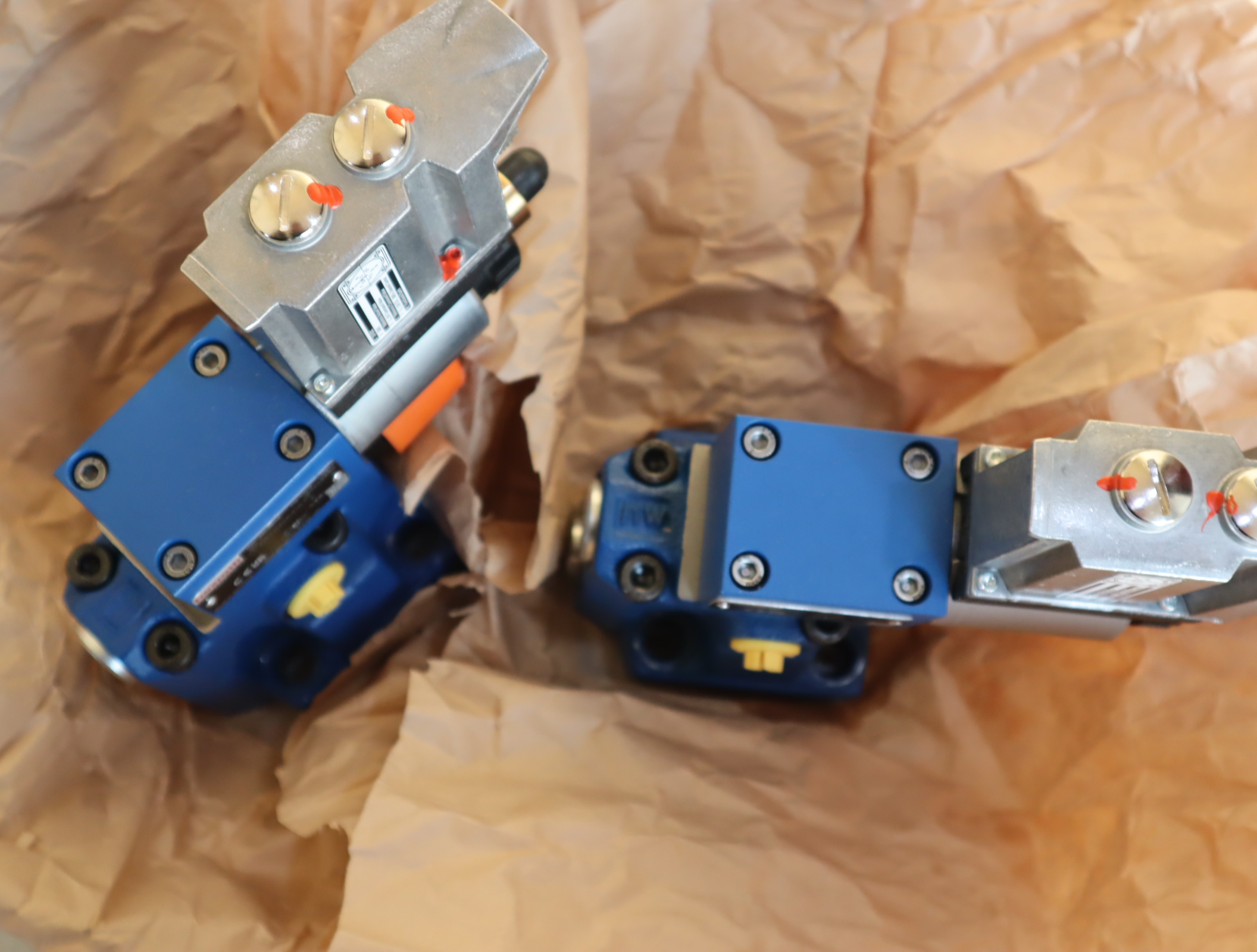 R901344448 DBEME10-71/315YG24K31A1M 力士乐REXROTH比例溢流阀