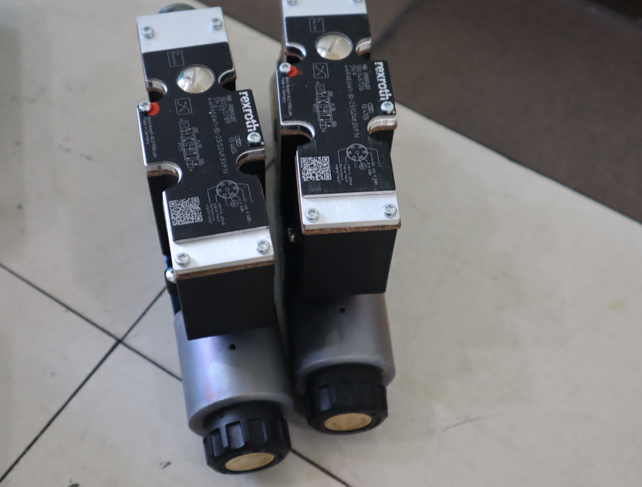 4WRAE6W1-30-23/G24K31/F1V R900974817 力士乐REXROTH比例阀