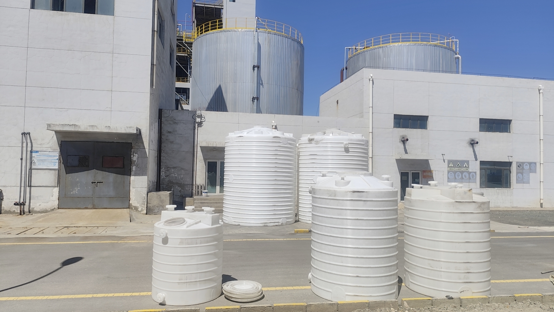 湖北孝感塑料塑料桶 30吨反渗透水箱 一体成型 耐酸碱工业储罐