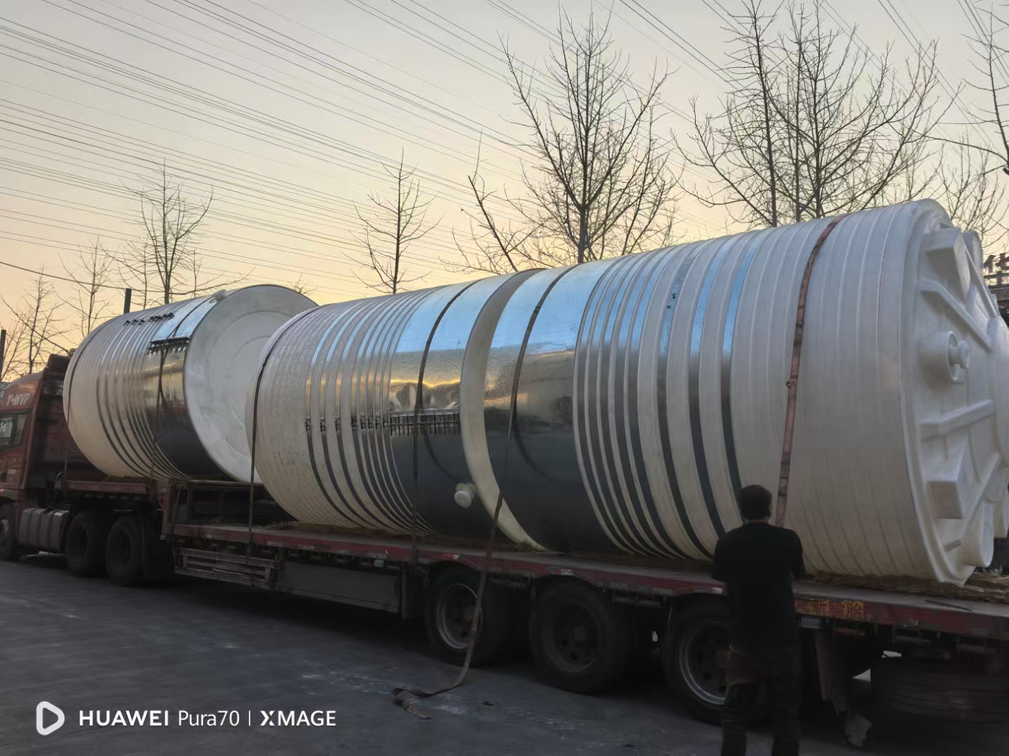 湖北荆门LLDPE水箱 厂家批发塑料白桶 25立方酸碱液体储罐 防腐桶