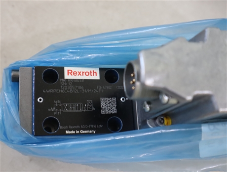 R901382350 4WRPEH6C3B40L-3X/M/24F1 德国力士乐REXROTH高频响阀