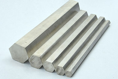 不锈钢六角棒不锈钢六角棒是不锈钢棒的一种，六角棒是截面呈六角