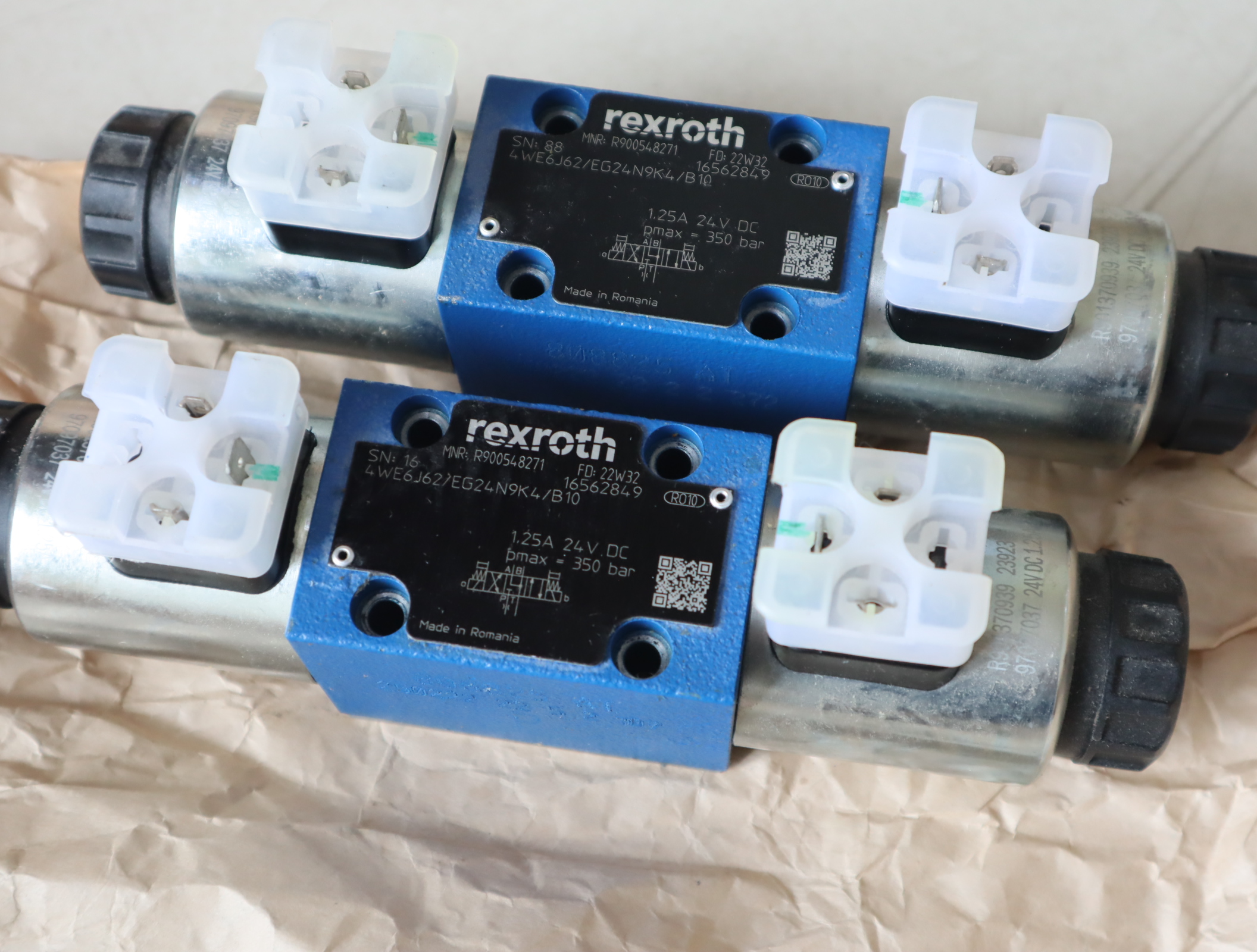 R900548271 4WE6J6X/EG24N9K4/B10 力士乐REXROTH阀