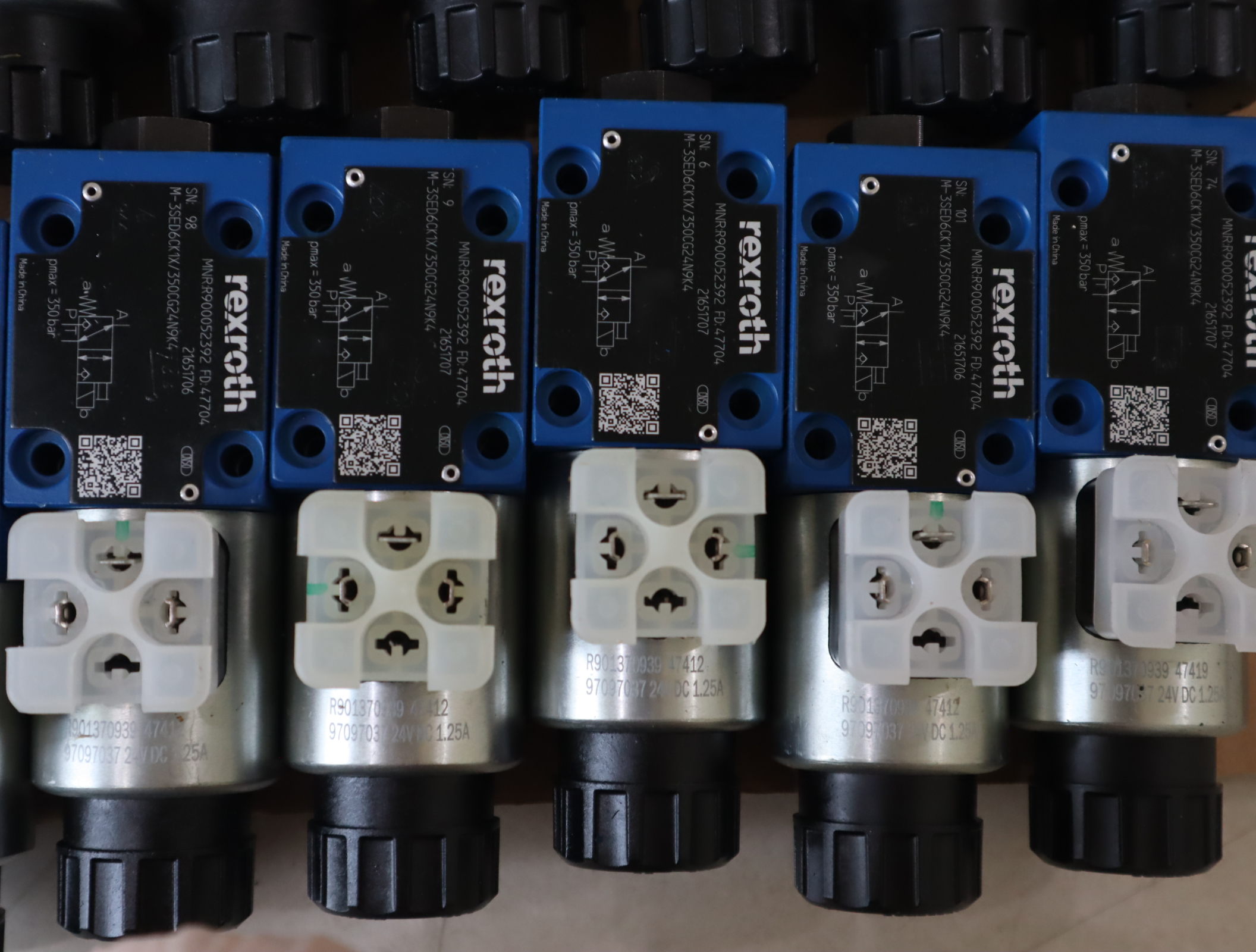 M-3SED6CK1X/350CG24N9K4 R900052392 力士乐REXROTH电磁球阀