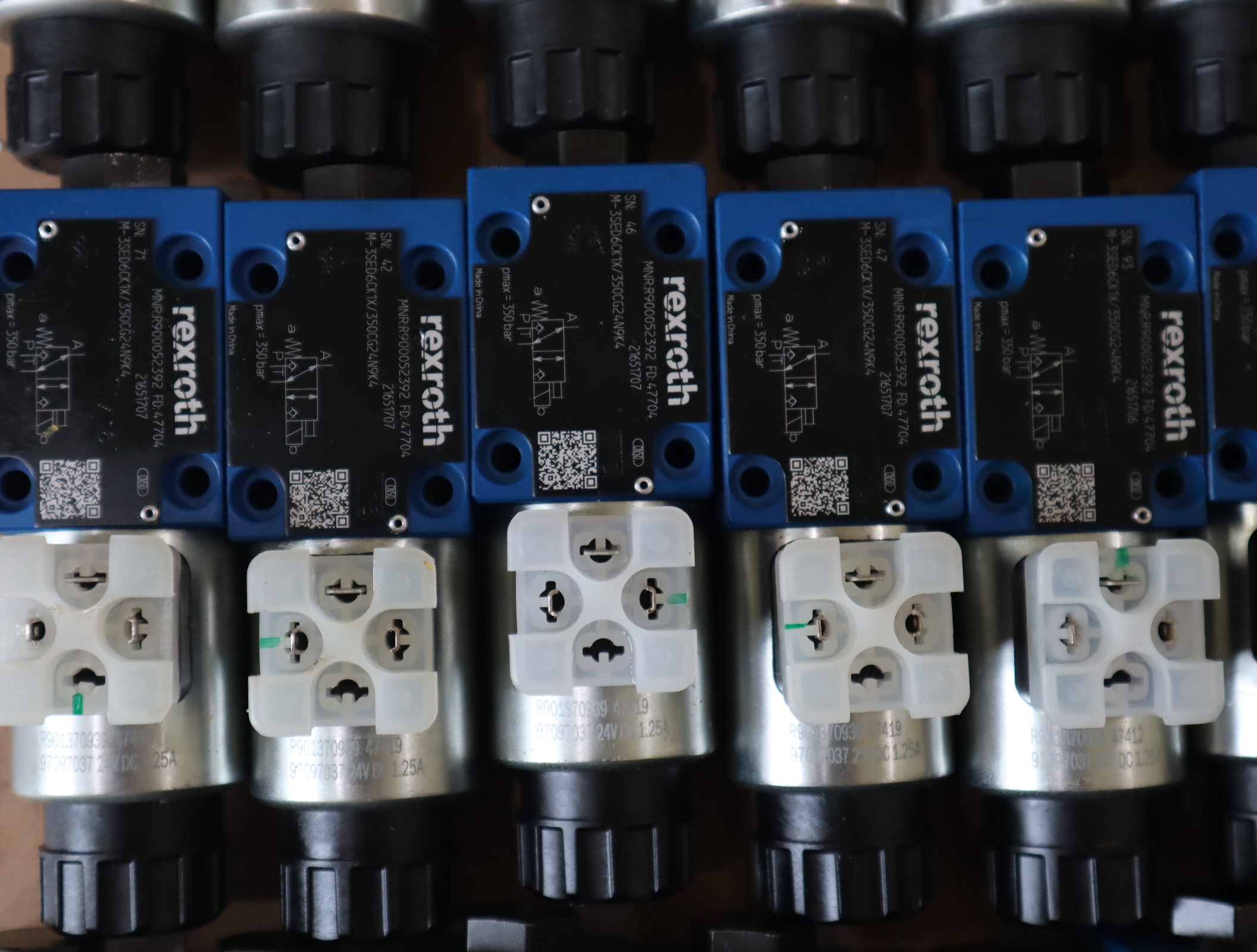 M-3SED6CK1X/350CG24N9K4 R900052392 力士乐REXROTH电磁球阀