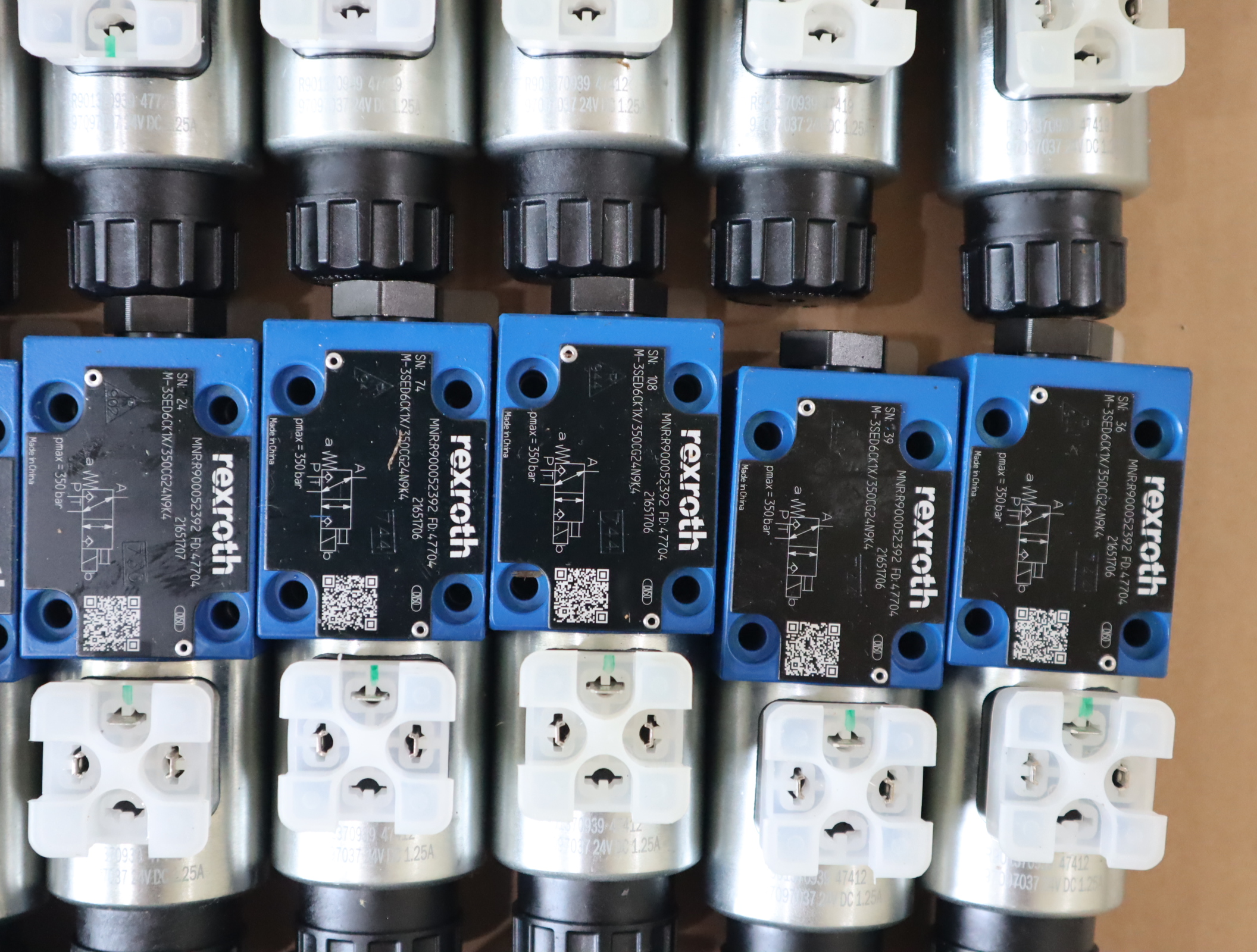 M-3SED6CK1X/350CG24N9K4 R900052392 力士乐REXROTH电磁球阀