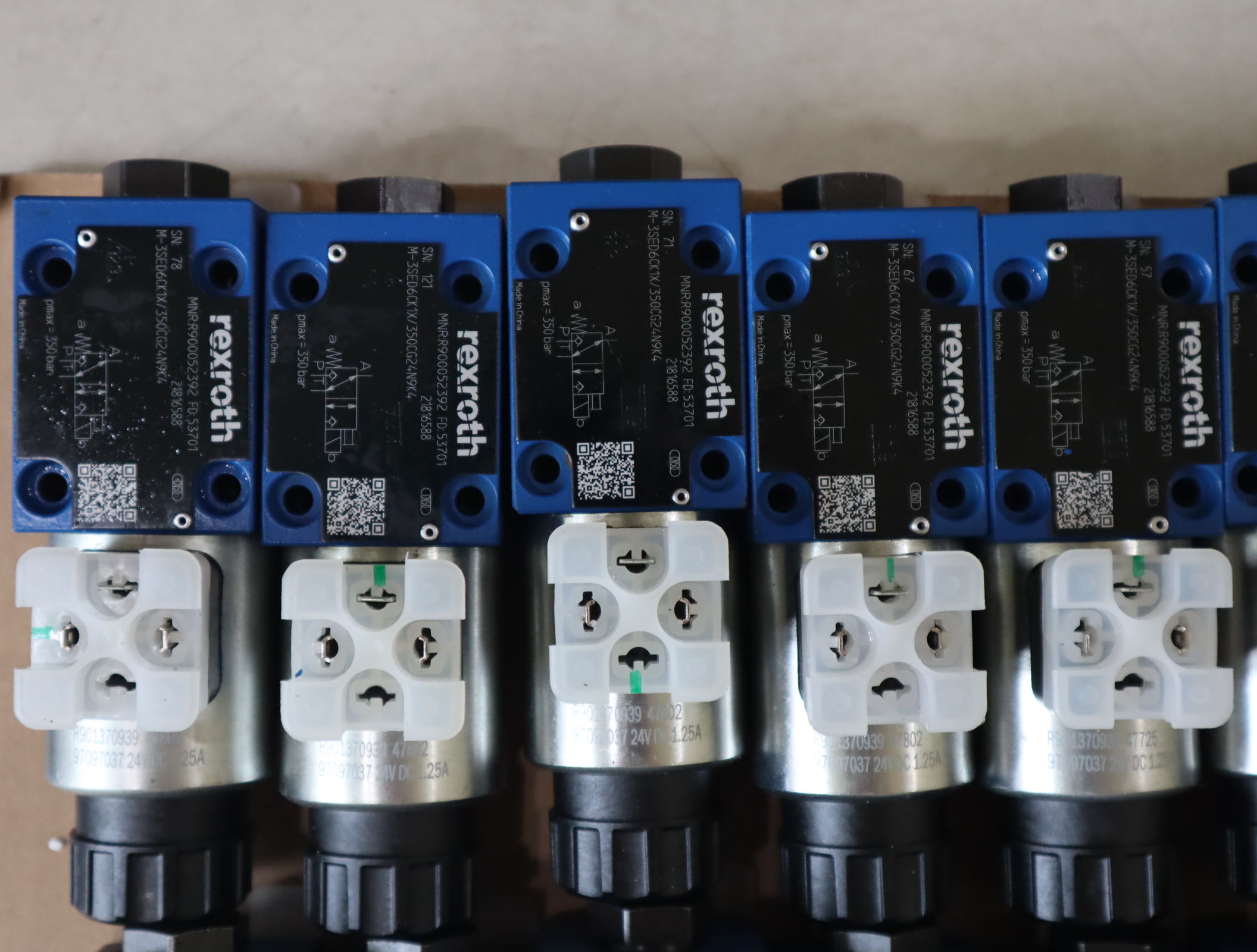 M-3SED6CK1X/350CG24N9K4 R900052392 力士乐REXROTH电磁球阀