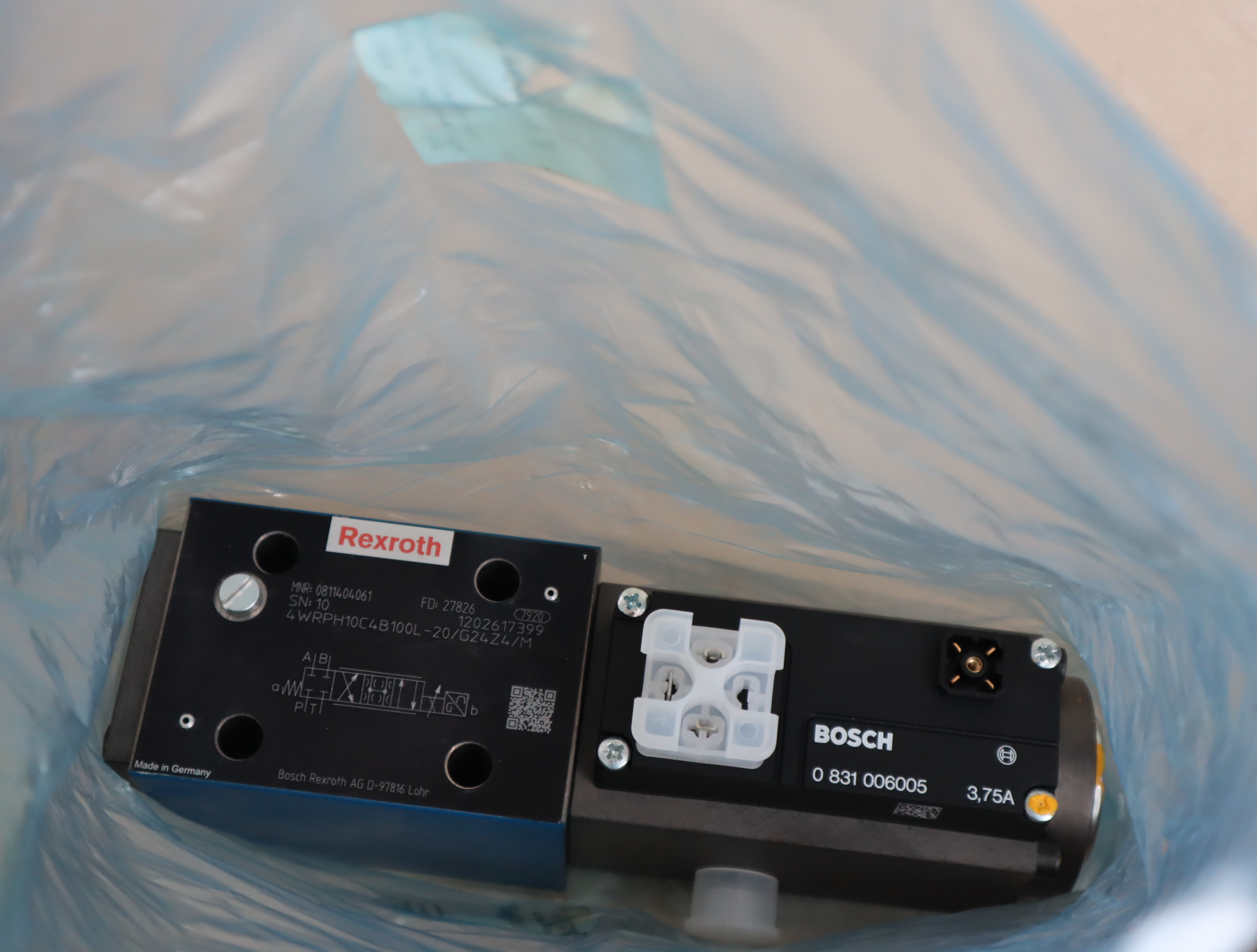 4WRPH10C4B100L-20/G24Z4/M 0811404061 德国力士乐REXROTH比例阀