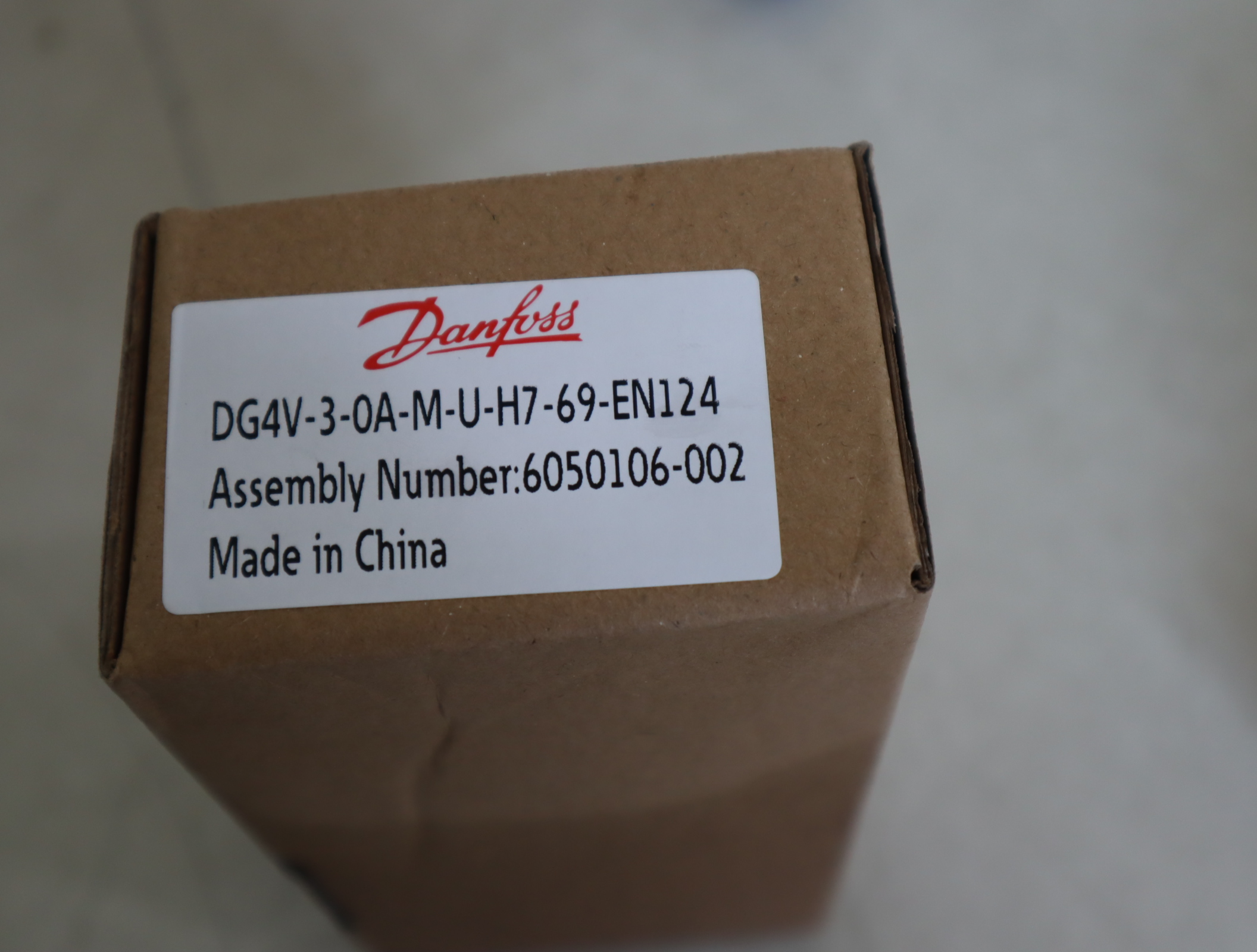 DG4V-3-0A-M-U-H7-69-EN124 6050106 威格士VICKERS电磁阀DANFOSS