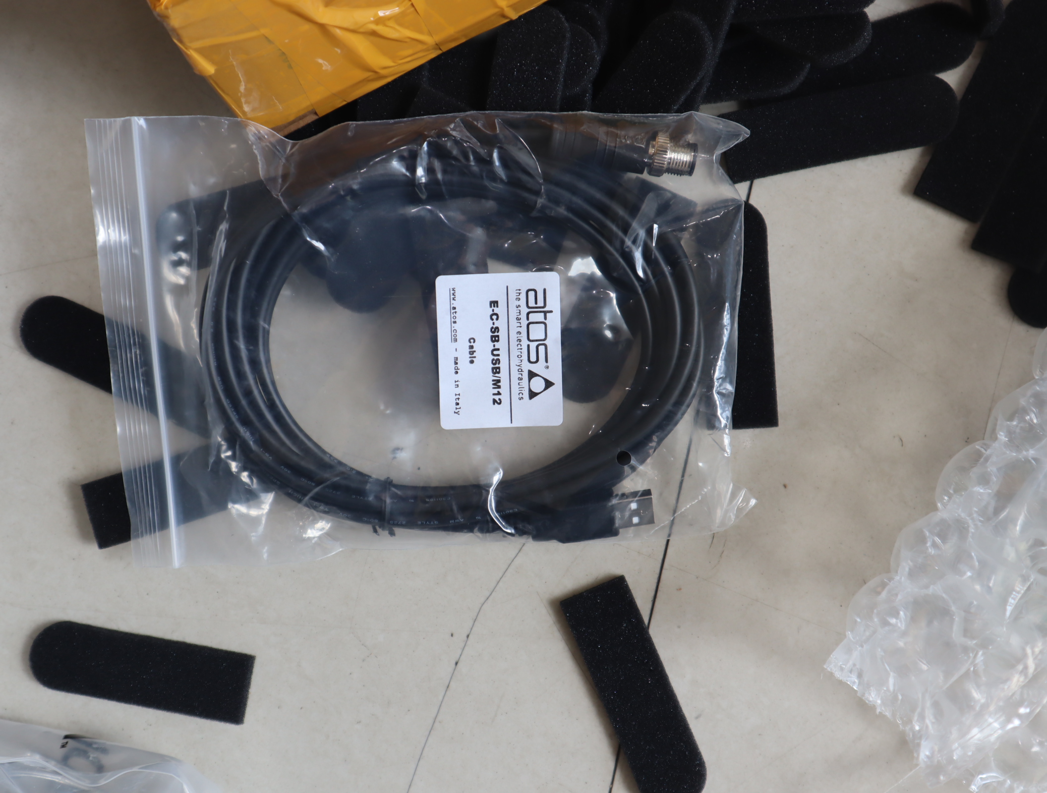 E-C-SB-USB/M12 意大利阿托斯ATOS比例阀数据线电缆