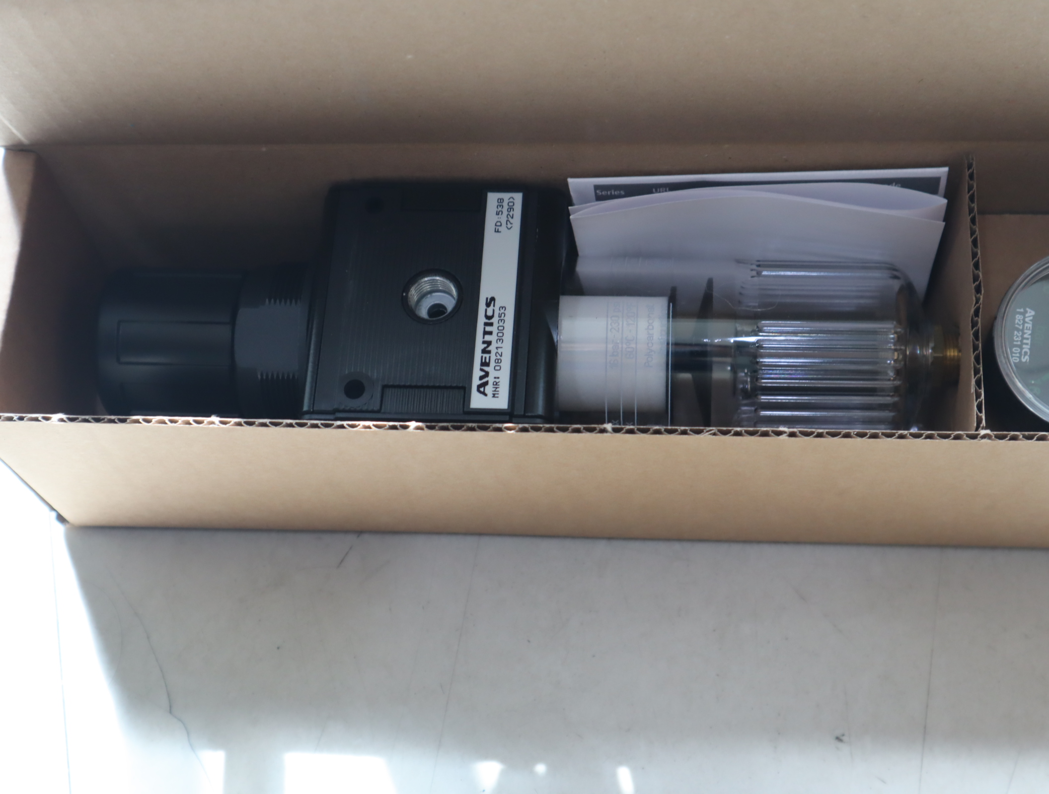 0821300353 德国AVENTICS安沃驰气动阀