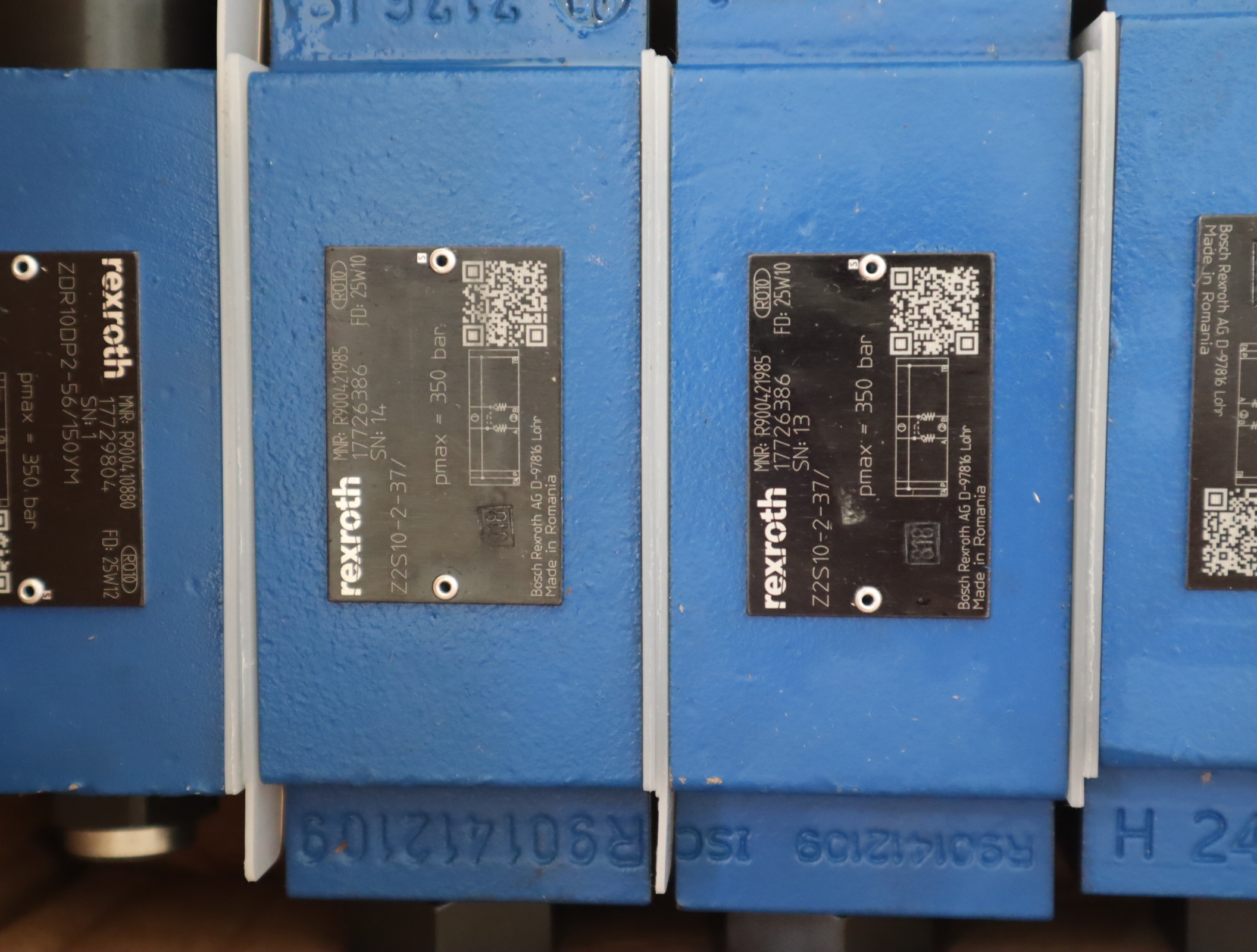 Z2S10-2-34/ R900421985 Z2S10-2-33/ Z2S10-2-32/ 力士乐REXROTH