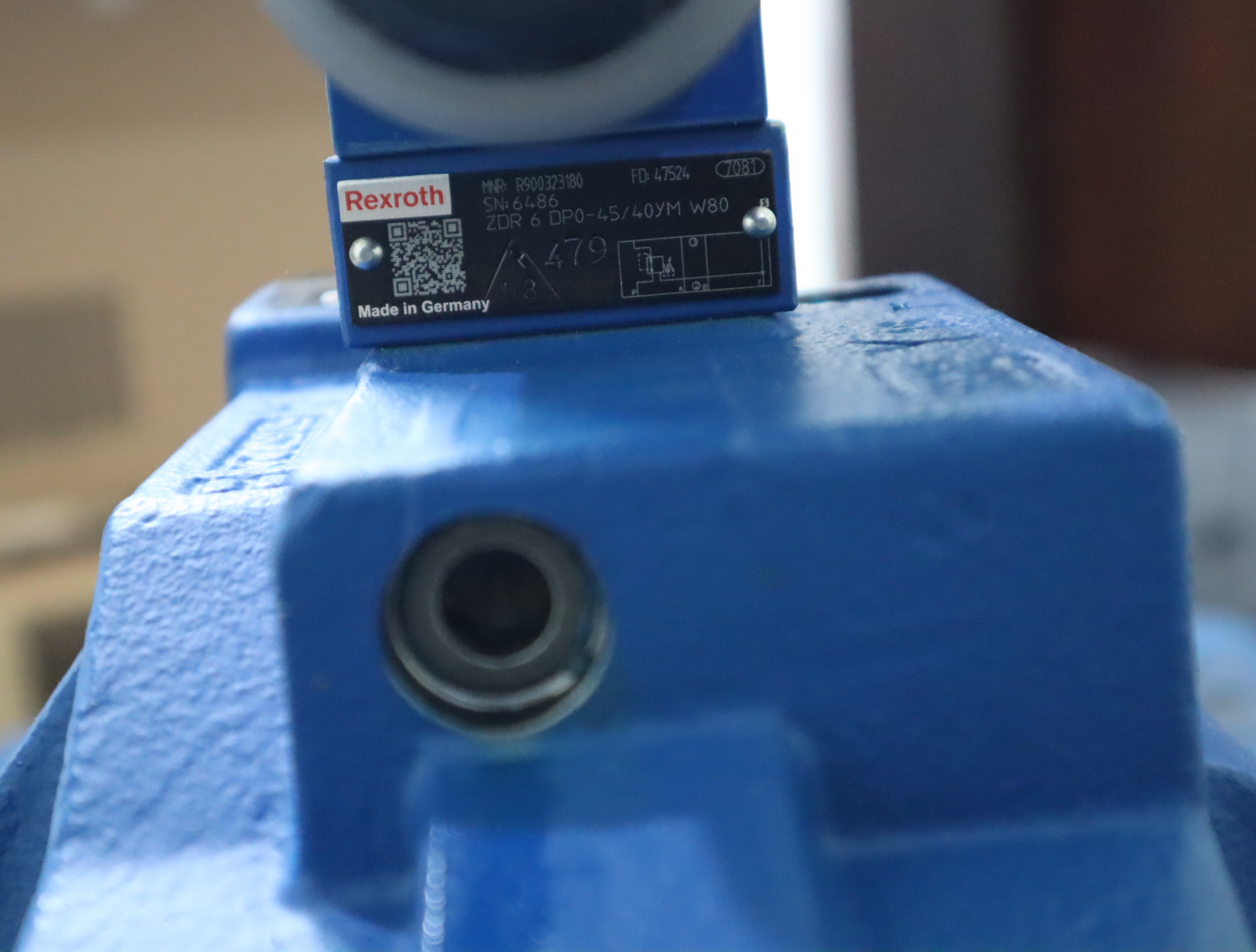 4WRZE32W8-520-70/6EG24N9K31/A1D3M R900769053 力士乐REXROTH