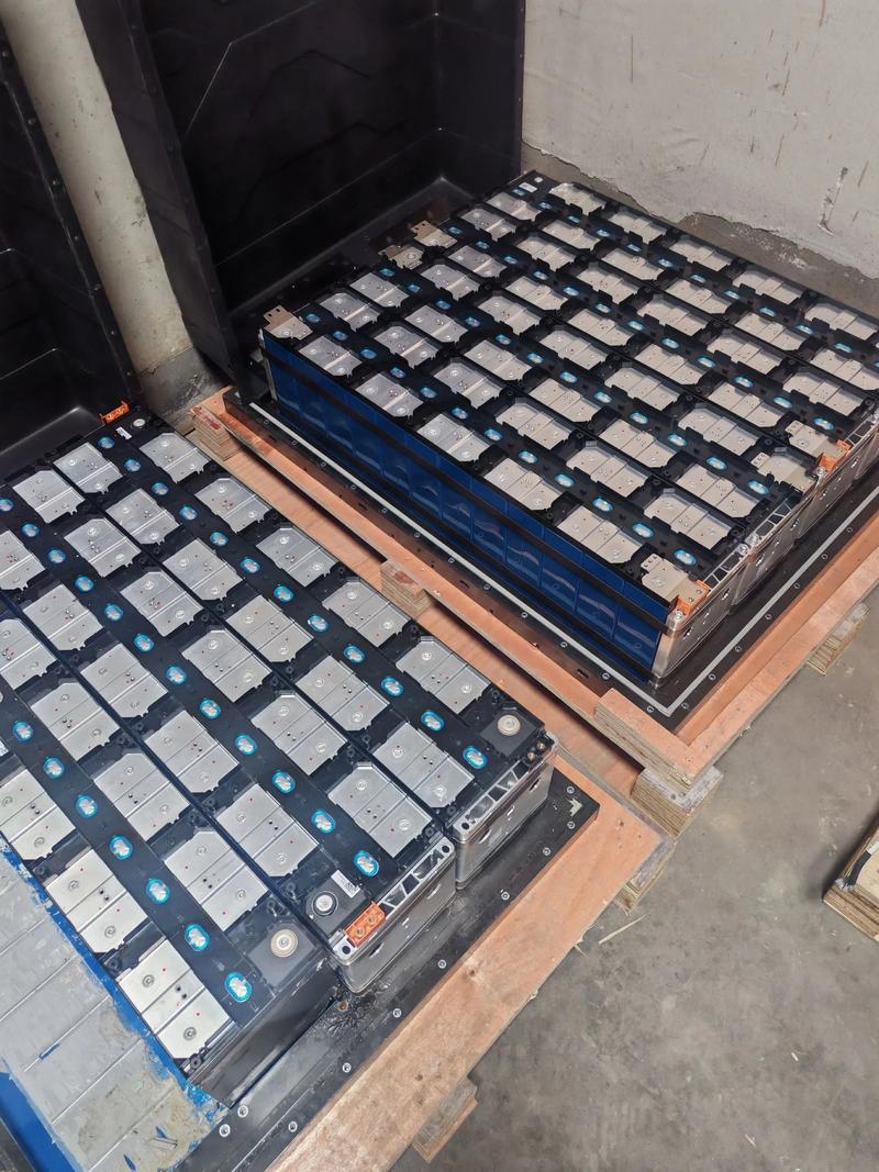 鼓 楼 区 锰酸锂电池回收 电动车三元动力电池组 18650电池打包