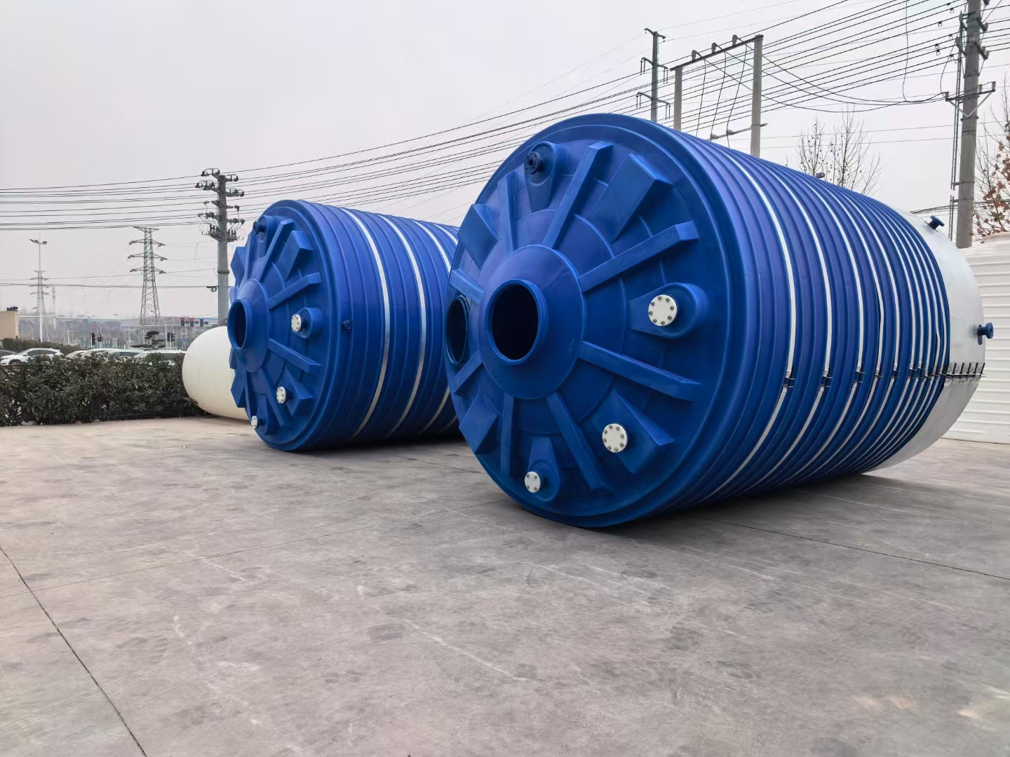 60立方容积塑料大桶 PE材质大型储罐 滚塑一体成型 60吨储水箱