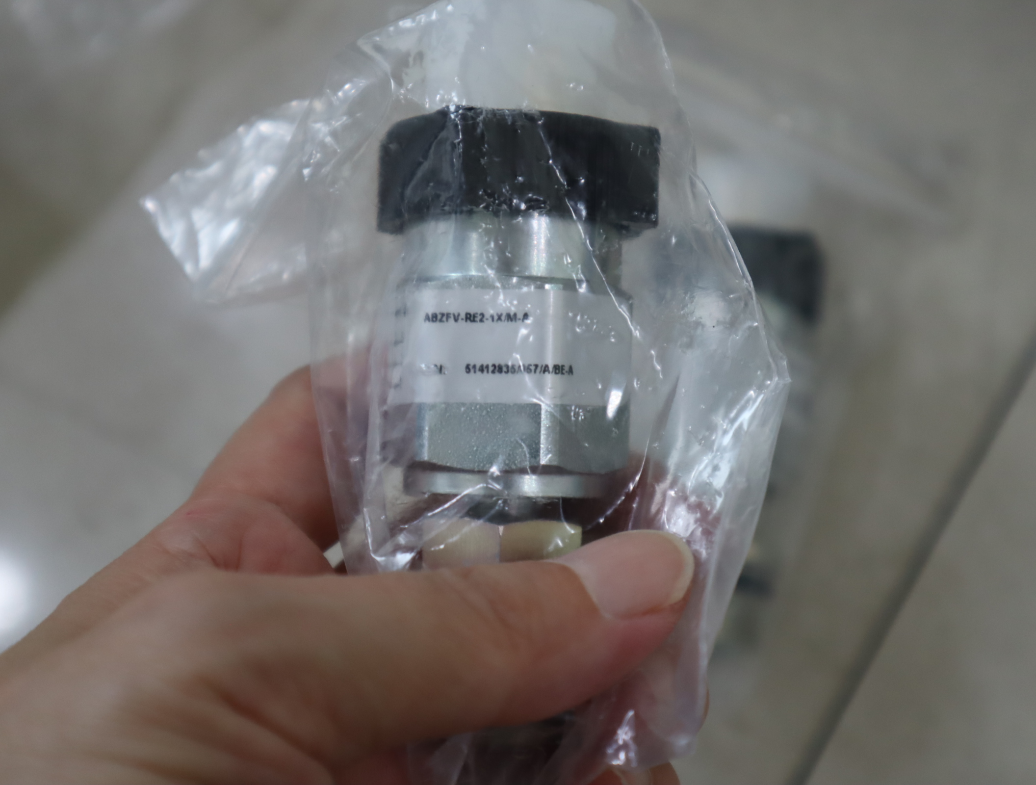 1268030 VR 2 C.1 /-RR-SO354 A/CD-A 贺德克HYDAC压力温度传感器