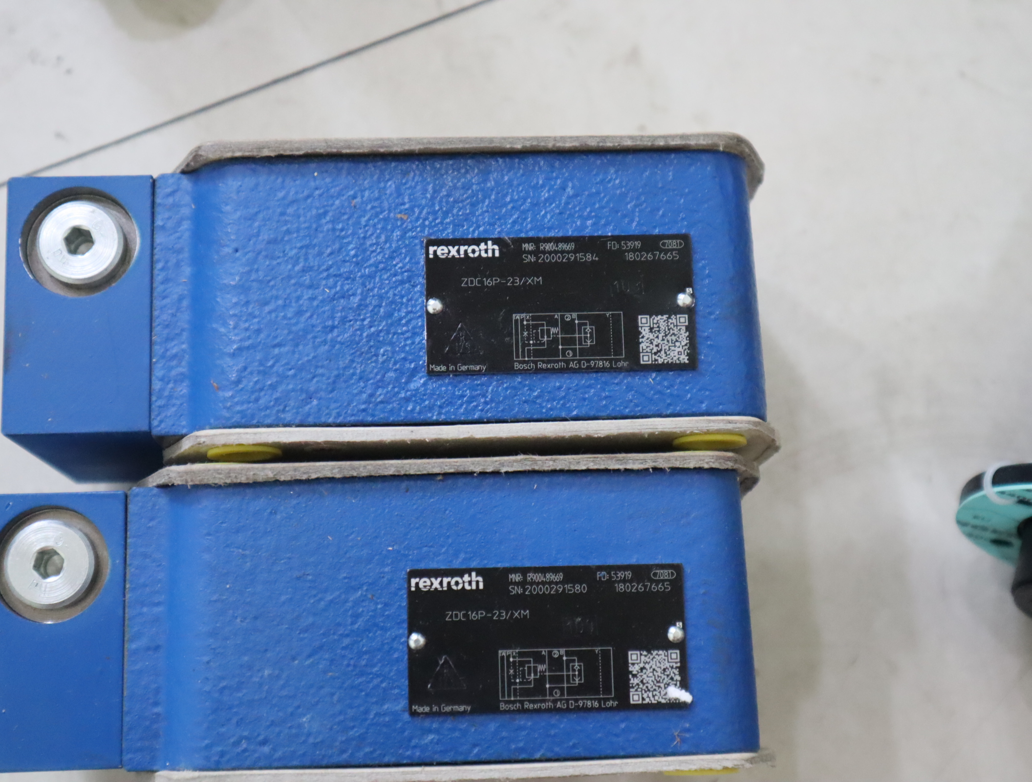 R900489669 ZDC16P-22/XM ZDC16P-21/XM 德国力士乐REXROTH补偿器