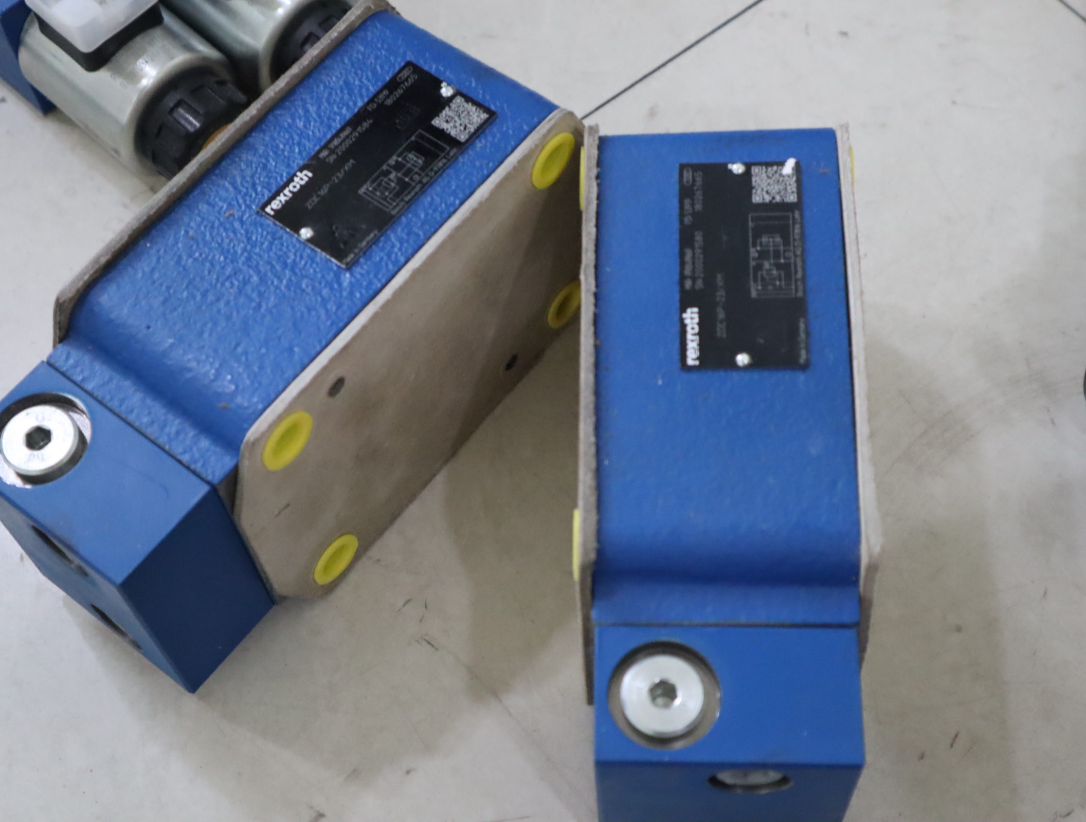 R900489669 ZDC16P-22/XM ZDC16P-21/XM 德国力士乐REXROTH补偿器