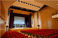 投影无缝纱幕价格