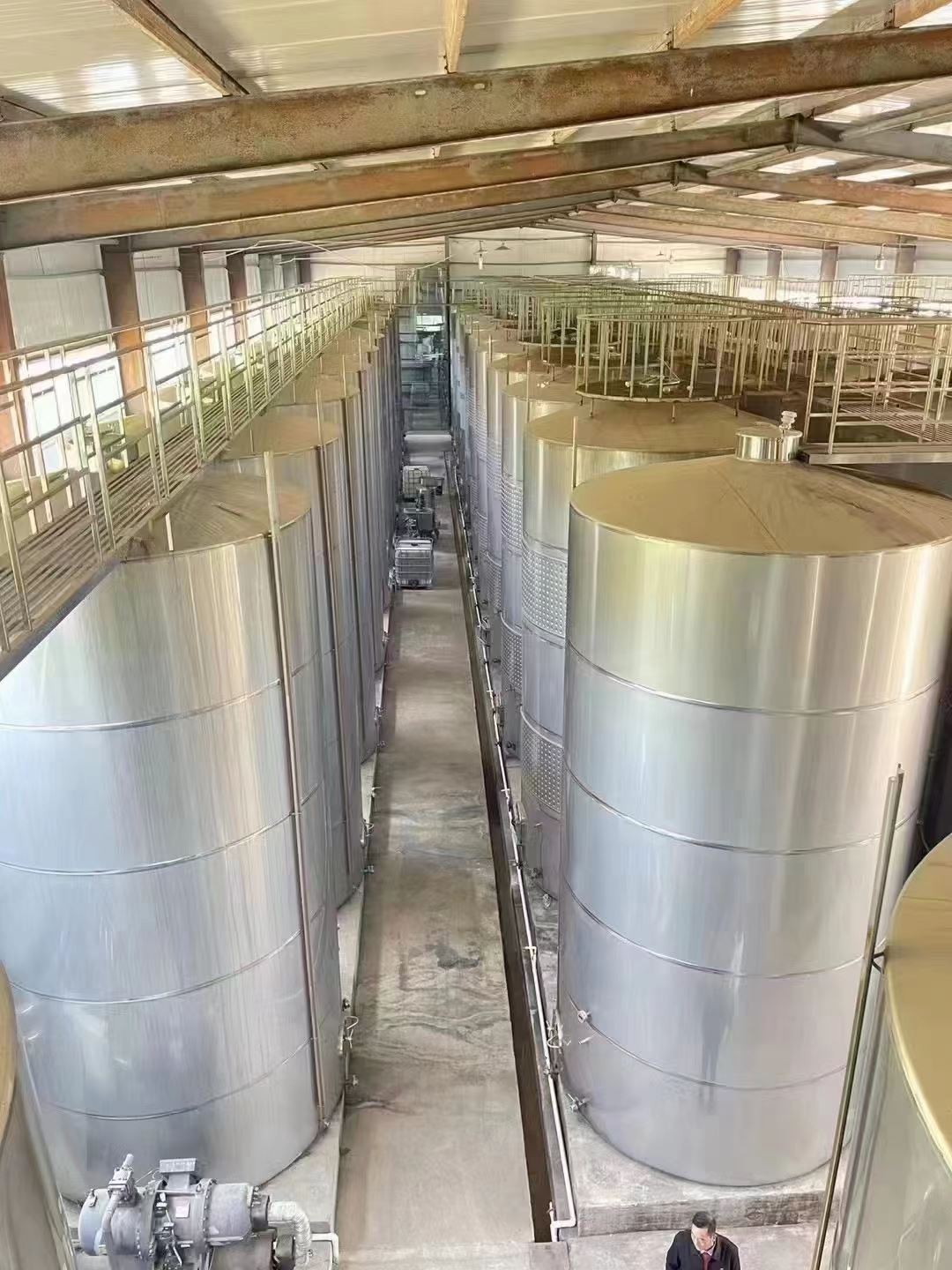 友聚 二手化工储罐 液体存储设备 非标定制 304 316L 2205