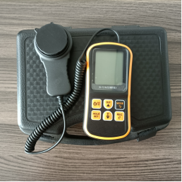  分体式防爆照度计