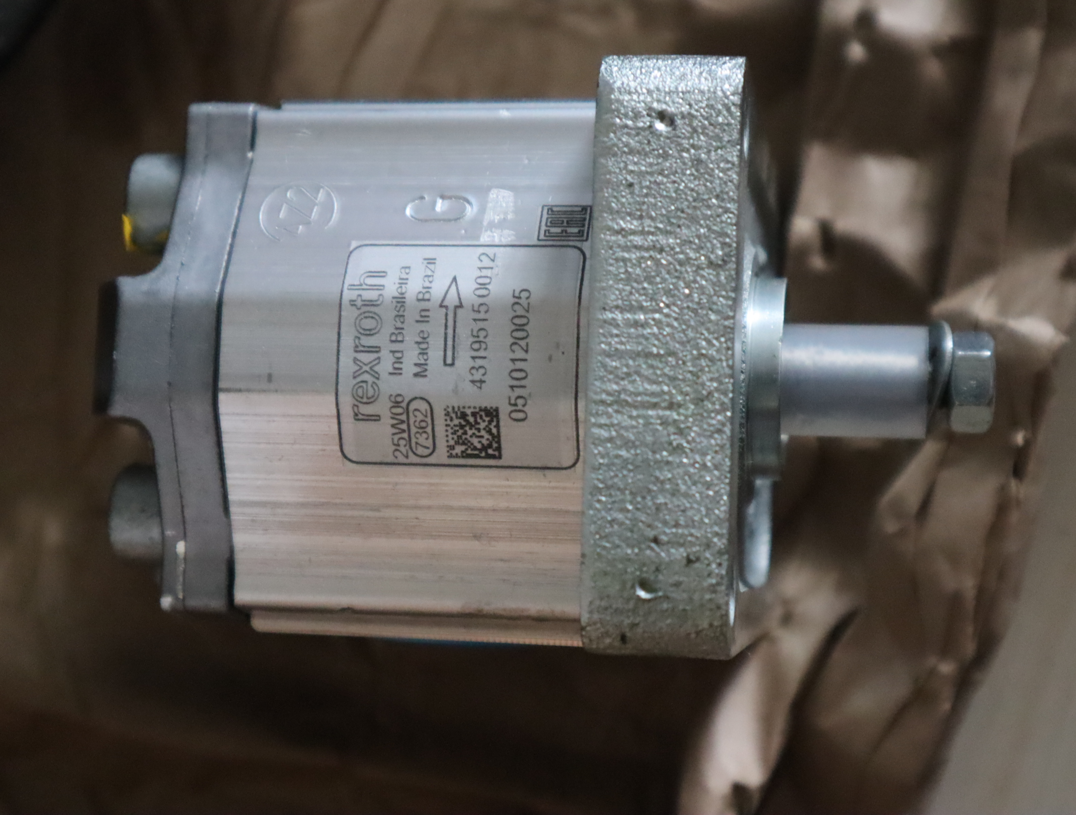 0510120025  AZPB-32-5.0RHO01MB 德国力士乐REXROTH齿轮泵 