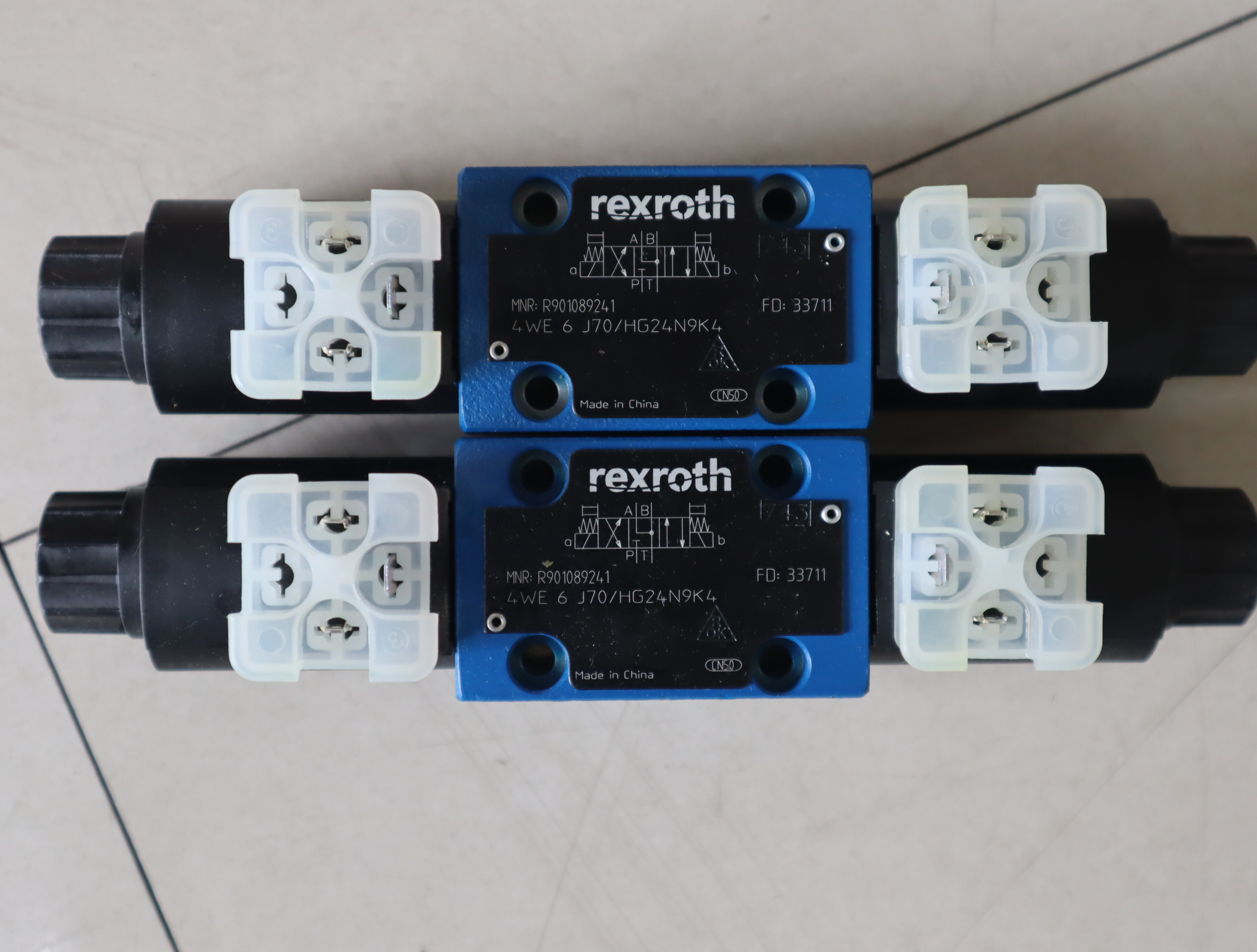 R901089241 4WE6J7X/HG24N9K4 4WE6J70/HG24N9K4 力士乐REXROTH