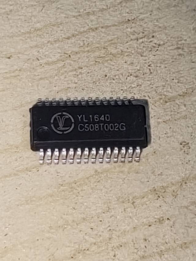 YL1640  28SSOP /28SOP