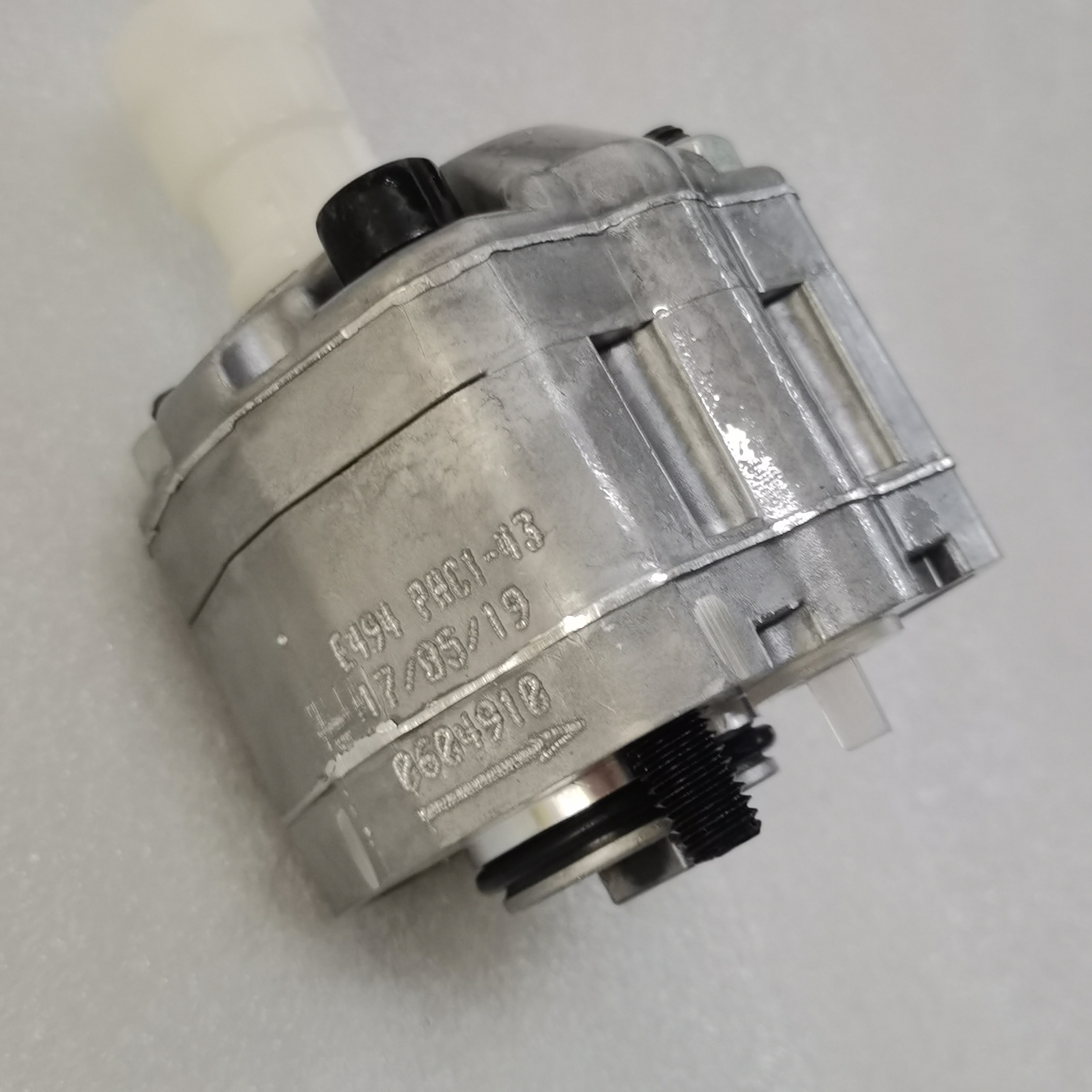 BREVINI布雷维尼齿轮泵E494 PHC1-43液压油泵E494 PHC1-32