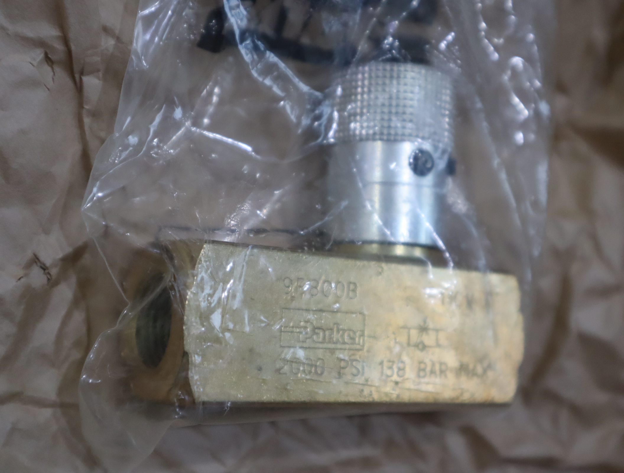 9F800B -11CV 美国派克PARKER单向阀 2000 PSI 138 BAR MAX