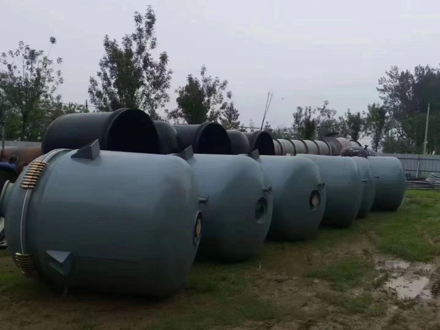 耐高温 容量大占地小 卧式立式大型化工 流体设备 二手防腐储罐