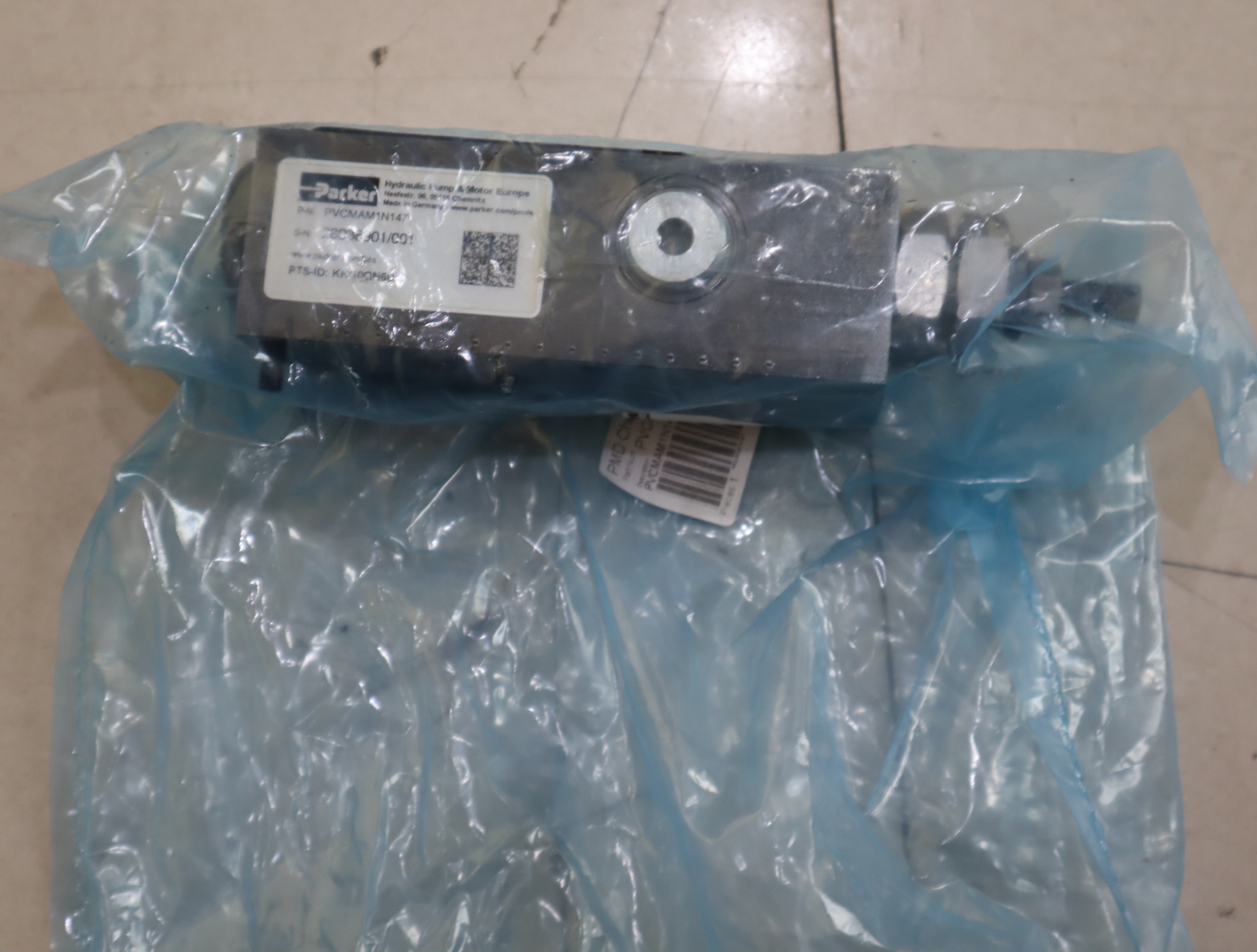 PVCMAM1N147 美国派克PARKER液压泵控制阀