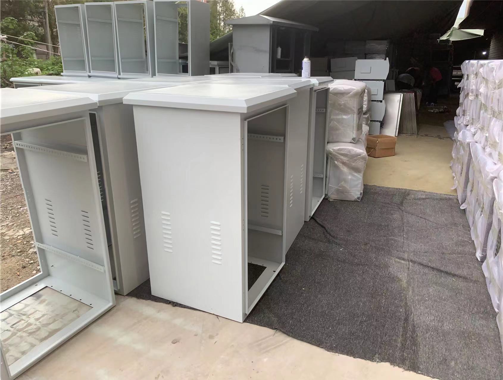 驰茗科技 出售 室外监控设备箱 电源网络二合一防雷器、 安装简单操作方便