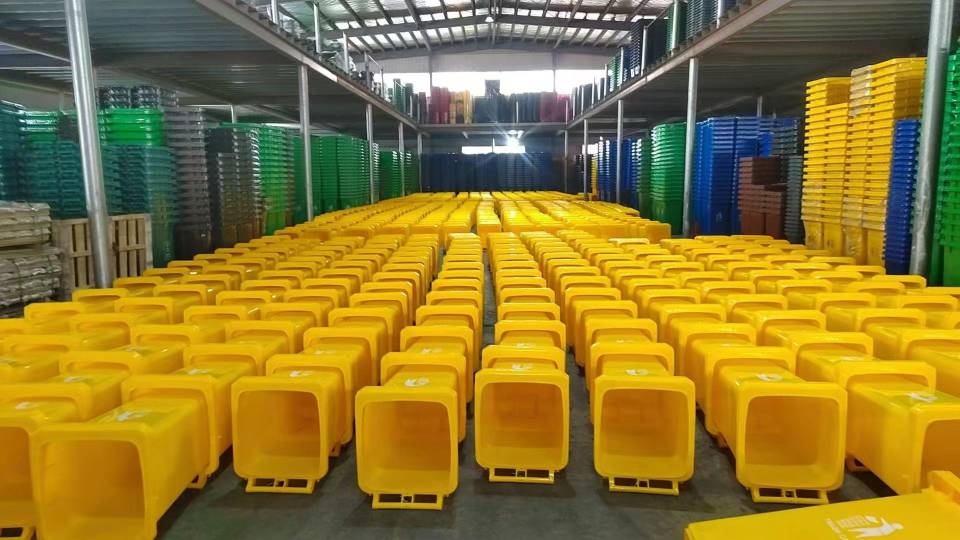20L30L80L100L120L240L360L660L1100L塑料 塑料垃圾桶垃圾箱