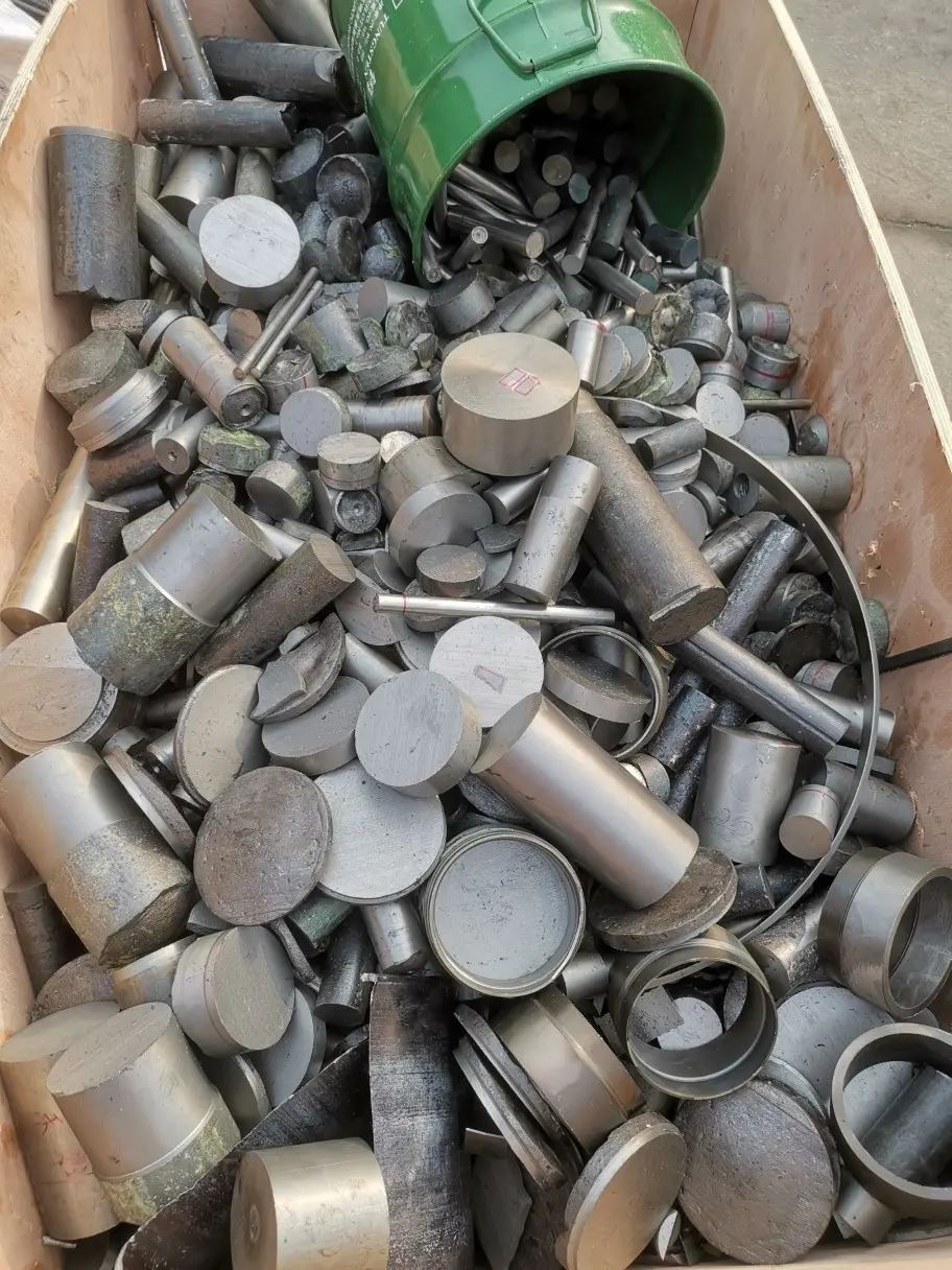 高价 回收镍高温合金 锆漏板回收 24小时随时沟通