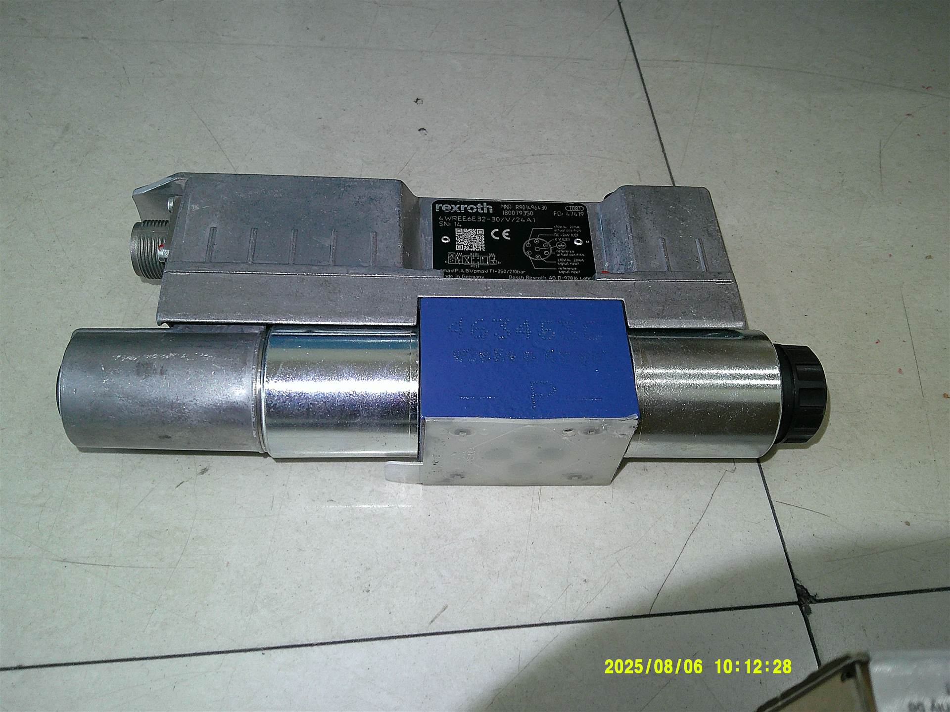 4WREE6E32-30/V/24A1 R901496430 力士乐REXROTH比例阀