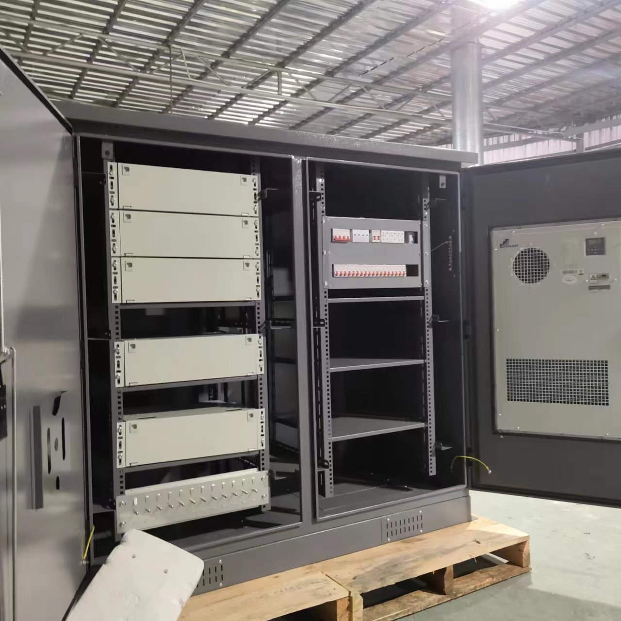 驰茗科技 供应 户外防水监控设备箱 单路视频防雷器 量大价优 全国发货