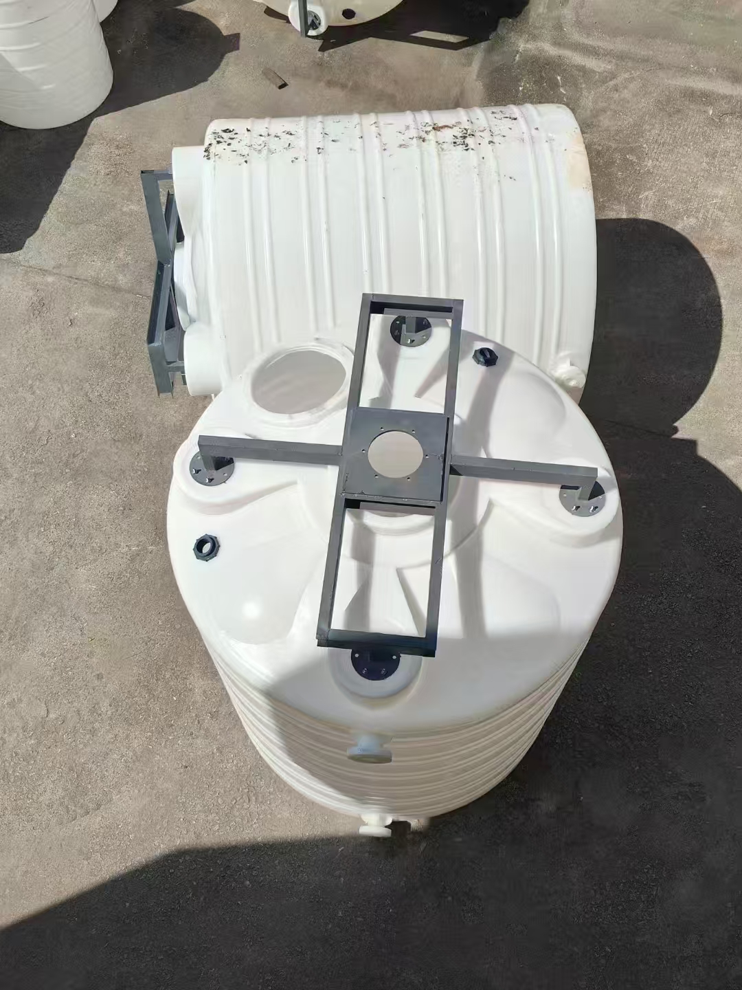 10吨PE搅拌罐 平底锥底可定制 加厚防腐塑料桶 10立方外加剂储罐