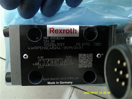 4WRPEH6C4B24L-3X/M/24A1 R901382346 德国力士乐REXROTH比例阀